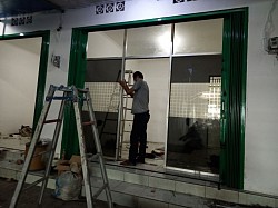 ROLLING DOOR & FOLDING GATE MURAH 081280350050 - panggilan cepat JABODETABEK 🙏🙏🙏 081280350050 - TUKANG LAS PANGGILAN, PEMASANGAN, JUAL, BELI, TT, SERVICE & BONGKAR PASANG : KONSTRUKSI BAJA, FOLDING GATE, HARMONIKA, ROLLING DOOR, ROLLING GRILLE, GARAGE DOOR, CANOPY, PAGAR, RAILLING TANGGA, BALKON, TERALIS, STAINLESS, SLIDING DOOR, PINTU GARASI, ATAP BAJA RINGAN, Tukang spesialis Jual Rolling door panggilan murah Jakarta, Tukang spesialis service rolling door panggilan murah jakarta, Tukang spesialis bongkar pasang rolling door panggilan murah Jakarta, Tukang spesialis Jual folding gate panggilan murah jakarta, Tukang spesialis service folding gate panggilan murah jakarta, Tukang spesialis bongkar pasang folding gate panggilan murah Jakarta  Call / WA: 081280350050 JASA SERVIS BONGKAR PASANG FOLDING GATE ROLLING DOOR  TERIMA JASA SERVIS BONGKAR PASANG PINTU FOLDINGGATE DAN PESAN BARU PINTU FOLDINGGATE DENGAN HARGA YANG BERSAHABAT. SERVIS BONGKAR PASANG FOLDINGGATE, SERVIS FOLDINGGATE. PESAN PINTU BARU FOLDINGGATE SERVIS, SERVIS FOLDINGGATE. SERVIS BONGKAR PASANG FOLDINGGATE, SERVIS PESANAN BARU.     Servis pintu Foldingate dan Bongkar pasang pintu Foldinggate-Cepat- Berkualitas dan Bergaransi.:Pintu Foldinggate yang Kami Jual dan Kami Service Antara Lain Pintu Foldinggate Besi Pintu,Foldinggate Galpanis dan pintu Foldinggate Pintu Harmonika  Kerusakan FOLDING GATE yang Sering Terjadi : Servis Bongkar Pasang Pintu Foldinggate Macet Seret Susah Buka Tutup Servis Bongkar pasang Silangan Patah-Patah, Bengkok-Bengkok Ancur Rusak. Servis Bongkar pasang Bering atau Roda yang dah Auus Rusak atau Miring. Servis Bongkar pasang Paka-Paku Ring-Ringnya pada Hilang. Servis Bongkar Pasang Las-lasnya yang Terlepas Copot. Servis Bongkar Pasang Daun pintu Foldingate Lepas Copot ngesrot ke Lantai atau ke Keramik. Servis bongkar pasang Pintu Macet dan Tidak Bisa Mengunci.                       Samapai Saat ini sudah RIBUAN ROLLING DOOR & RIBUAN FOLDING GATE yang Telah Kami pasang & Service atau Perbaiki Diseluruh wilayah Depok Jakarta Timur,Jakarta Selatan,Jabotabek Khususnya Pada Saat Akan ServicePintu Foldinggate Biasanya Dilakukan Survey Sebelumnya diliat apa -apanya Barang/ Seperpak Foldinggate yang harus diganti Akan Tetapi pada Saat Survay Untuk Service Foldinggate Teknisi Kami Selalu Sedia dan Siap Menerangkan keluahan Anda. Sehingga Jika HARGA Service Pintu Foldinggate Sudah DiACC atau Di Setujui maka peroses pengerjan service foldinggate dapat langsung di laksanakan pada hari yang sama..              Dengan demikian peroses Service Bongkar Pasang Foldinggate Menjadi lebih Cepat Dalam hal Eksekusi Perbaikan . Untuk hasil yang memuaskan, Service Bongkar pasang Pintu Foldinggate Di lakukan Oleh Tenaga Profesional dan Berpengalaman dalam menangani Service bongkar pasang pintu Foldinggate. Dengan demikian Pelanggan yang Mengajukan Service Bongkar Pasang Foldinggate akan Terjawab keinginannya untuk mengembalikannya fungsi pintu Foldinggate ke kondisi 90% seperti baru yang dapat di pungsikkkan dengan baik dan lancar. service bongkar pasang pintu foldinggate di kerjakan oleh Dua sampai Tiga Orang yang berpengalaman dalam hal Service bongkar pasang Pintu Foldinggate itu sendiri. Sehingga setelah pintu foldimnggate di Service kondisinya menjadi lebih baik. Banyak Tukang tukang Servis Foldinggate di depok di jakarta yang menawarkan jasa servis bongkar pasang pintu foldinggate tetapi setelah diservice mereka tidak memberi tahu atau memberikan arahan bagaimana menggunakan pintu Foldinggate yang baik dan benar. agar awet dalam pemakaian. tukang service foldinggate harus memiliki sekil yang cukup baik untuk mendapatkan hasil servis bongkar pasang pintu foldinggate baik dan maksimal.   berbagai macam bahan dan ketebalan foldinggate berbagai macam foldinggate yang Kami jual diantara lain: Foldinggate polos besi tebal 0,4mm, Foldinggate polos besi tebel 0,5, Foldinggate polos besi tebal 0,8mm, foldinggate galvanis tebal 0,4mm, Foldinggate galvanis tebal 0,5  Rolling door galvanis biasa           Rolling door super biasa              Rolling door Alumunium             Pemasangan Foldingate ,servics Foldinggate bongkar pasang Foldinggate di kerjakan oleh Tenaga kerja yang handal dan berpengalaman dibidangnya. ahli service rolling door murah Jakarta selatan,barat,utara,timur,pusat. service rolling door, folding gate murah jakarta, bogor, depok, bekasi  jual & jasa service rolling door jakarta termurah harga jasa service folding gate murah, ahli service rolling door tukang service folding gate, folding door jakarta selatan, utara, barat, timur, pusat, spesialis specialist garasi door murah, rolling door mesin otomatis listrik Jakarta dan folding gate murah, cat rolling door mesin, chain block, takel, rolling grille, one sheet, full perforated manual atau automatic, bolong-bolong, bongkar pasang dan pengecatan rolling folding serta ganti kunci rolling door, folding gate dan pintu kaca, Kami juga melayani jasa cuci sofa & karpet kantor, huruf timbul stainless, akrilik, kuningan dan instalasi listrik, jaringan lan dan wireless, jasa pasang wifi, hotspot, mikrotik dan jasa bongkar pasang canopy, jasa bongkar pasang partisi pintu kaca tempered & gypsum, tukang atau sipil untuk rumah, gedung, industri, rekolah, gudang, ruko, kantor, rumah ibadah, mall, pasar, dll, lokasi jabodetabek, Jakarta selatan, barat, timur, utara, pusat, bekasi, depok, sunter, kali malang, pulogadung, kelapagading, cempaka putih, manggadua, kota, otista, kramatjati, condet, cilandak, pasar rebo, cawang, kalibata, tebet, pancoran, saharjo, kuningan, mampang, buncit, blokm, bloks, kemang, jagakarsa, ragunan, siaga, lenteng agung, pasar minggu, pasar raya, rebo, fatmawati, radio dalam, senayan, cipete raya, grand wijaya center, pondok indah, slipi, grogol, kebonjeruk, jalan panjang.  Wilayah layanan jual & service rolling door takel kami meliputi seluruh plaza & pasar sejabodetabek, Jakarta, bogor, bekasi, depok, tangerang , Jakarta selatan, Jakarta timur, Jakarta barat, Jakarta utara, Jakarta pusat rolling door murah, rolling door termurah , rolling door paling murah, jual & service rolling door termurah , jual & service rolling door murah, jual & service rolling door paling murah, pasang rolling door termurah , pasang rolling door murah , pasang rolling door paling murah , harga rolling door termurah, harga rolling door murah, harga rolling door paling murah , specialist pasang rolling door murah , specialist pasang polling door termurah , specialist pasang rolling door paling murah , service rolling door termurah , service rolling door murah , service rolling door paling murah , ahli pasang rolling door termurah , ahli pasang rolling door murah , ahli pasang rolling door paling murah , specialist service rolling door murah, specialist service rolling door termurah, specialist service rolling door paling murah , bongkar pasang rolling door termurah , bongkar pasang rolling door murah , bongkar pasang rolling door paling murah , jasa service rolling door termurah , jasa service rolling door murah , jasa service rolling door paling murah , service & pasang rolling door termurah , service & pasang rolling door murah , service & pasang rolling door paling termurah, folding gate murah , folding gate termurah , folding gate paling termurah , jual & service folding gate murah , jual & service folding gate termurah , jual & service folding gate paling termurah , jual folding gate murah , jual folding gate termurah , jual folding gate paling murah , pasang folding gate termurah, pasang folding gate murah , pasang folding gate paling murah , harga folding gate murah, harga folding gate termurah , harga folding gate paling murah , specialist pasang folding gate murah , specialist pasang folding gate termurah, specialist pasang folding gate paling murah, service folding gate murah , service folding gate termurah, service folding gate paling termurah , ahli pasang folding gate murah , ahli pasang folding gate termurah, ahli pasang folding gate paling termurah, specialist service folding gate murah, specialist service folding gate termurah , specialist service folding gate paling termurah, bongkar pasang folding gate murah, bongkar pasang folding gate termurah , bongkar pasang folding gate paling termurah, jasa service folding gate murah, jasa service folding gate termurah, jasa service folding gate paling termurah , service & pasang folding gate murah, service & pasang folding gate termurah , service & pasang folding gate paling termurah,  Bagi anda yang membutuhkan pemasangan BARU atau SERVICE ROLLING DOOR & FOLDING GATE dengan harga paket yang sangat super murah... kami melayani pemasangan BARU atau SERVICE ROLLING DOOR & FOLDING GATE untuk rumah, Gedung, Industri, Sekolah, Ruko, Kantor, Rumah ibadah, Mall, Pasar, dll... dengan dukungan Teknisi yg Handal & berpengalaman dibidangnya. Dapatkan penawaran khusus dengan harga special murah & termurah dari Kami dengan harga paket yang sangat super murah... Kami melayani Jual rolling door, Service rolling door & Bongkar pasang rolling door dengan harga termurah, terbaik, berkualitas & bergaransi. Rolling door yang kami jual antara lain : rolling door one sheet full perforated ( bolong-bolong full) , rolling door one sheet kombinasi perforated ( bolong-bolong ditengah saja) , rolling door mesin, rolling door otomatis, rolling door electric motor operator, rolling door manual chain block operator, rolling door industri, rolling door semi perforated, rolling door full perforated, rolling door besi, rolling door galvalum, rolling door alumunium, rolling grille stainless & rolling grille alumuium. Berbagai macam ketebalan rolling door yang kami jual antara lain: rolling door 0, 3mm, rolling door 0, 35mm, rolling door 04mm, rolling door 0, 5mm, rolling door 0, 6mm, rolling door 0, 8mm, rolling door 1mm, rolling door 1, 2mm, rolling door 1, 4mm. Pemasangan rolling door, service rolling door maupun bongkar pasang rolling door Kawasan kami meliputi seluruh wilayah Indonesia a/ l: jakarta pusat, jakarta barat, jakarta timur, jakarta utara, jakarta selatan, tebet, kuningan, mampang, pasar minggu, tb simatupang, cilandak, kemang, cililitan, cawang, pulo gadung, kelapa gading, sunter, tanjung priok, cempaka putih, rawamangun, pondok kopi, klender, jatiwaringin, jati bening, pondok gede, lubang buaya, pinang ranti, kampung makasar, halim, bambu apus, ceger, kelapa dua wetan, lenteng agung, gatot subroto, cakung, ciledug, babelan, glodok, sudirman, kuningan, tanah abang, cinere, fatmawati, blok m, pancoran, kramat jati, cibubur, cipayung, bambu apus, ceger, manggarai, salemba, cipete, pondok labu, scbd, pasar rebo, cijantung, cipayung, ciracas, kemayoran, jagakarsa, ragunan, kebagusan, srengseng, cipulir, condet, tb simatupang, halim, cipinang, jatinegara, pasar senen, kemayoran, bungur, ciganjur, pademangan, ancol, mangga dua, gambir, matraman, kramat raya, gunung sahari, hayam wuruk, gajah mada, thamrin, tanah abang, kebon kacang, kebon jeruk, meruya, slipi, joglo, grogol, cengkareng, daan mogot, kapuk, pesing, pejompongan, senayan, parung, bogor, cileungsi, cimanggis, tangerang, bintaro, bsd, ciputat, depok, citayam, tambun, cibitung, lemah abang, sukatani, bekasi, cikarang dll. jasa service folding gate termurah Jakarta timur, barat, selatan, utara, pusat.                                                  service folding gate dengan berbagai mcam kerusakan dan keluhan, folding gate macet,robek,roda rusak,silangan patah dan lain lain. kami juga menerima pemasangan folding gate baru dengan berbagai macam bahan,slat galvalum,slat besi,dan lainnya. Murah,Free survey dan bergaransi rolling door murah, rolling door termurah, rolling door paling murah, jual & service rolling door termurah, jual & service rolling door murah, jual & service rolling door paling murah, pasang rolling door termurah, pasang rolling door murah , pasang rolling door paling murah, harga rolling door termurah, harga rolling door murah, harga rolling door paling murah, specialist pasang rolling door murah, specialist pasang rolling door termurah, specialist pasang rolling door paling murah, service rolling door termurah, service rolling door murah, service rolling door paling murah, ahli pasang rolling door termurah, ahli pasang rolling door murah, ahli pasang rolling door paling murah, specialist service rolling door murah, specialist service rolling door termurah, specialist service rolling door paling murah, bongkar pasang rolling door termurah, bongkar pasang rolling door murah, bongkar pasang rolling door paling murah, jasa service rolling door termurah, jasa service rolling door murah, jasa service rolling door paling murah, service & pasang rolling door termurah, service & pasang rolling door murah, service & pasang rolling door paling termurah, tukang servis rolling door murah, tukang servis rolling door termurah, tukang servis rolling door paling murah, jasa service rolling door murah, jasa service rolling door termurah, jasa service rolling door paling murah, ahli pasang rolling door murah, ahli pasang rolling door termurah, ahli pasang rolling door paling murah, spesialis servis rolling door murah, spesialis servis rolling door termurah, spesialis servis rolling door paling murah, jual rolling door murah, jual rolling door termurah, jual rolling door paling murah, folding gate murah, folding gate termurah, folding gate paling termurah, jual & Service folding gate murah, jual & service folding gate termurah, jual & service folding gate paling termurah , jual folding gate murah , jual folding gate termurah, jual folding gate paling murah, pasang folding gate termurah, pasang folding gate murah, pasang folding gate paling murah, harga folding gate murah, harga folding gate termurah, harga folding gate paling murah, specialist pasang folding gate murah, specialist pasang folding gate termurah, specialist pasang folding gate paling murah, service folding gate murah, service folding gate termurah, service folding gate paling termurah, ahli pasang folding gate murah, ahli pasang folding gate termurah, ahli pasang folding gate paling termurah, specialist service folding gate murah, specialist service folding gate termurah, specialist service folding gate paling termurah, bongkar pasang folding gate murah, bongkar pasang folding gate termurah, bongkar pasang folding gate paling termurah, jasa service folding gate murah, jasa service folding gate termurah, jasa service folding gate paling termurah, service & pasang folding gate murah, service & pasang folding gate termurah, service & pasang folding gate termurah, tukang servis folding gate paling murah, jasa service folding gate murah, jasa service folding gate termurah, jasa service folding gate paling murah, ahli pasang folding gate murah, ahli pasang folding gate termurah, ahli pasang folding gate paling murah, spesialis servis folding gate murah, spesialis servis folding gate termurah, spesialis servis folding gate paling murah, jual folding gate murah, jual folding gate termurah, jual folding gate paling murah,  Bagi anda yang membutuhkan pemasangan BARU atau SERVICE ROLLING DOOR & FOLDING GATE dengan harga paket yang sangat super murah... kami melayani pemasangan BARU atau SERVICE ROLLING DOOR & FOLDING GATE untuk rumah, Gedung, Industri, Sekolah, Ruko, Kantor, Rumah ibadah, Mall, Pasar, dll... dengan dukungan Teknisi yg Handal & berpengalaman dibidangnya. Dapatkan penawaran khusus dengan harga special murah & termurah dari Kami dengan harga paket yang sangat super murah... Kawasan kami meliputi seluruh wilayah Indonesia a/ l: jakarta Pusat, Jakarta Barat, Jakarta Timur, Jakarta Utara, Jakarta Selatan, Tebet, Kuningan, Mampang, Pasar Minggu, TB Simatupang, Cilandak, Kemang, Cililitan, Cawang, Pulo Gadung, kelapa gading, Sunter, tanjung priok, cempaka putih, rawamangun, pondok kopi, klender, jatiwaringin, jati bening, pondok gede, lubang buaya, pinang ranti, kampung makasar, halim, bambu apus, ceger, kelapa dua wetan, Lenteng Agung, Gatot Subroto, Cakung, ciledug, babelan, Glodok, Sudirman, kuningan, tanah Abang, Cinere, Fatmawati, Blok M, pancoran, Kramat jati, Cibubur, cipayung, bambu apus, ceger, Manggarai, Salemba, Cipete, pondok labu, SCBD, pasar rebo, cijantung, cipayung, ciracas, kemayoran, jagakarsa, ragunan, kebagusan, srengseng, cipulir, condet, TB Simatupang, halim, cipinang, jatinegara, pasar senen, kemayoran, bungur, ciganjur, pademangan, ancol, mangga dua, gambir, matraman, kramat raya, gunung sahari, hayam wuruk, gajah mada, thamrin, tanah abang, kebon kacang, kebon jeruk, meruya, slipi, joglo, grogol, cengkareng, daan mogot, kapuk, pesing, pejompongan, senayan, Parung, Bogor, Cileungsi, Cimanggis, Tangerang, Bintaro, BSD, Ciputat, Depok, Citayam, tambun, cibitung, lemah abang, sukatani, Bekasi, Cikarang, Gajah Mada Plaza, ITC Cempaka Mas, Menteng Plaza, Plaza Indonesia, EX Plaza Indonesia, Sarinah Plaza, Grand Indonesia Shopping Town, Plaza Atrium, Lifestyle X' nter, Senayan City, Plaza Senayan, Mangga Dua Pasar Pagi, Mall Mangga Dua, Harco Mas Mangga Dua, Mangga Dua Square, ITC Roxy Mas, MGK Kemayoran, Thamrin City, Atrium Senen, Pasar Tanah Abang , ITC Mangga Dua, Mall Kelapa Gading I - III & V, Mall Sunter, Pluit Village, Pasar Pagi Mangga Dua, WTC Mangga Dua, Pluit Junction, Mall Artha Gading, Sports Mall Kelapa Gading, Kelapa Gading Trade Center, Mall of Indonesia, Emporium Pluit, La Piazza, Mangga Dua Square, Kramat Jati Indah Plaza, Ramayana Kramat Jati Indah, Cibubur Junction, Cibubur Square, Pusat Grosir Cililitan, Pusat Grosir Jatinegara, Tamini Square, MT Haryono Square, Pulogadung Trade Center, Mal Graha Cijantung, Arion Mall, Buaran Plaza, Rawamangun Square, Arion Plaza, Ramayana Perumnas Klender, Mall CitraGrand, Lindeteves Trade Center, Glodok Plaza, Harco Glodok, Lokasari Plaza, Mall Ciputra, Mall Daan Mogot, Mall Puri Indah, Mall Taman Anggrek, Slipi Jaya Plaza, Mall Taman Palem, St Moritz Mall, Central Park Jakarta, Seasons City, PX Pavillion, Mal Kalibata, Cilandak Town Square, Mal Cilandak, Bintaro Plaza, Blok M Plaza, Blok M Square, ITC Fatmawati, ITC Kuningan, ITC Ambasador, Mal Ambassador, Mall Blok M, Pondok Indah Mall I & II, Melawai Plaza, Pasaraya Manggarai, pacific Place, Plaza Semanggi, Setiabudi One, ITC Permata Hijau, Pejaten Village, Gandaria City, City Walk Sudirman, Epicentrum Walk Rasuna, Ciputra World Jakarta, Kota Kasablanka, Kuningan City, Gajah Mada Plaza, ITC Cempaka Mas ( Carrefour Dept. Store) , Menteng Plaza, Plaza Indonesia ( PI) , EX Plaza Indonesia, Sarinah Plaza, Grand Indonesia, Shopping Town, Atrium Plaza, Lifestyle X' nter / f’ X ( Dulu Sudirman Palace) , Senayan City, Plaza Senayan, Dusit Mangga Dua / Le Grandeur Mangga Dua Hotel, Mall Mangga Dua, Harco Mas Mangga Dua, Mangga Dua Square ( Carrefour Dept. Store) , ITC Roxy Mas, Mega Glodok Kemayoran / MGK, Kemayoran, Thamrin City, Pasar Tanah Abang, Pusat Pertokoan Duta Merlin, ITC Mangga Dua, Mall Kelapa Gading I & III, Mall Sunter, Pluit Village, Pasar Pagi Mangga Dua, WTC Mangga Dua, Pluit Junction, Mall Artha Gading, Sports Mall Kelapa Gading, Kelapa Gading Trade Center, Kelapa Gading Hypermall, Mall of Indonesia / MOI, Mall Emporium Pluit, La Piazza / Lapiz, Mall Kalibata, Cilandak Town Square / Citos, Mall Cilandak, Bintaro Plaza, Blok M Plaza, Blok M Square, ITC Fatmawati, ITC Kuningan, ITC Ambasador, Mall Ambasador, Mall Blok M, Pondok Indah Mall I & II / PIM, Melawai Plaza, Pasaraya Manggarai, Pacific Place, Plaza Semanggi, Setiabudi One, ITC Permata Hijau, Pejaten Village, Gandaria City, City Walk Sudirman, Epicentrum Walk Rasuna, Tendean Plaza, Pasar Bata Putih, Pasar Raya Dept. Store, Lindeteves Trade Center / LTC Glodok, Glodok Plaza, Harco Glodok, Lokasari Plaza, Mall Ciputra ( d/ h Citraland Mall) , Mall Daan Mogot, Mall Puri Indah, Mall Taman Anggrek, Slipi Jaya Plaza, Mall Taman Palem, St Moritz Mall ( Dibuka Tahun 2013) , Central Park Jakarta, Seasons City, PX Pavillion, Roxy Mas Square, Pinangsia Plaza, Kramat Jati Indah Plaza / KJI Plaza, Ramayana Kramat Jati Indah, Cibubur Junction, Cibubur Square, Pusat Grosir Cililitan / PGC, Pusat Grosir Jatinegara / PGJ, Tamini Square, MT Haryono Square, Pulogadung Trade Center / PTC, Mall Graha Cijantung, Arion Plaza, Buaran Plaza / BP, Mall Citra Klender, Rawamangun Square, Grand Cakung, Pasar Perumnas Klender, Plaza Ekalokasari, Botani Square, Bogor Plaza, Bogor Trade Mall, Plaza Jambu Dua, Bogor Indah Plaza, Bellanova Country Mall, Depok Town Square / Detos, ITC Depok, Mall Cinere, Mall Depok, Margo City, Plaza Depok, ACE-Index Building, Tangerang City, Metropolis Town Square, Supermal Karawaci, CBD Ciledug, City Mall Mauk, BSD Junction, ITC BSD, Summarecon Mal Serpong, Plaza BSD, Bintaro Plaza, WTC Matahari, Giant Melati Mas, Giant BSD City, Teraskota, Plaza Serpong, Living World Alam Sutera, BSD Square, Mall Alam Sutera, Grand Mall Bekasi, Bekasi Trade Centre, Carrefour Harapan Indah, Mall Lippo Cikarang, Bekasi Square, Mall Metropolitan / MM, Mega Bekasi Hypermall, Bekasi Cyber Park, Sentra Grosir Cikarang, Plaza Pondok Gede. dll. Tukang service folding gate murah FREE SURVE DAN BERGARANSI  Bagi anda yang membutuhkan pemasangan BARU atau SERVICE ROLLING DOOR & FOLDING GATE dengan harga paket yang sangat super murah... kami melayani pemasangan BARU atau SERVICE ROLLING DOOR & FOLDING GATE untuk rumah, Gedung, Industri, Sekolah, Ruko, Kantor, Rumah ibadah, Mall, Pasar, dll... dengan dukungan Teknisi yg Handal & berpengalaman dibidangnya. Dapatkan penawaran khusus dengan harga special murah & termurah dari Kami dengan harga paket yang sangat super murah... Kami melayani Jual rolling door, Service rolling door & Bongkar pasang rolling door dengan harga termurah, terbaik, berkualitas & bergaransi. Rolling door yang kami jual antara lain : rolling door one sheet full perforated (bolong-bolong full), rolling door one sheet kombinasi perforated (bolong-bolong ditengah saja), rolling door mesin, rolling door otomatis, rolling door electric motor operator, rolling door manual chain block operator, rolling door industri, rolling door semi perforated, rolling door full perforated, rolling door besi, rolling door galvalum, rolling door alumunium, rolling grille stainless & rolling grille alumuium. Berbagai macam ketebalan rolling door yang kami jual antara lain: rolling door 0, 3mm, rolling door 0, 35mm, rolling door 04mm, rolling door 0, 5mm, rolling door 0, 6mm, rolling door 0, 8mm, rolling door 1mm, rolling door 1, 2mm, rolling door 1, 4mm. Pemasangan rolling door, service rolling door maupun bongkar pasang rolling door Kawasan kami meliputi seluruh wilayah Indonesia a/l: jakarta Pusat, Jakarta Barat, Jakarta Timur, Jakarta Utara, Jakarta Selatan, Tebet, Kuningan, Mampang, Pasar Minggu, TB Simatupang, Cilandak, Kemang, Cililitan, Cawang, Pulo Gadung, kelapa gading, Sunter, tanjung priok, cempaka putih, rawamangun, pondok kopi, klender, jatiwaringin, jati bening, pondok gede, lubang buaya, pinang ranti, kampung makasar, halim, bambu apus, ceger, kelapa dua wetan, Lenteng Agung, Gatot Subroto, Cakung, ciledug, babelan, Glodok, Sudirman, kuningan, tanah Abang, Cinere, Fatmawati, Blok M, pancoran, Kramat jati, Cibubur, cipayung, bambu apus, ceger, Manggarai, Salemba, Cipete, pondok labu, SCBD, pasar rebo, cijantung, cipayung, ciracas, kemayoran, jagakarsa, ragunan, kebagusan, srengseng, cipulir, condet, TB Simatupang, halim, cipinang, jatinegara, pasar senen, kemayoran, bungur, ciganjur, pademangan, ancol, mangga dua, gambir, matraman, kramat raya, gunung sahari, hayam wuruk, gajah mada, thamrin, tanah abang, kebon kacang, kebon jeruk, meruya, slipi, joglo, grogol, cengkareng, daan mogot, kapuk, pesing, pejompongan, senayan, Parung, Bogor, Cileungsi, Cimanggis, Tangerang, Bintaro, BSD, Ciputat, Depok, Citayam, tambun, cibitung, lemah abang, cikarang.  Tukang service folding gate, rolling door murah  jual & jasa service rolling door murah jakarta & jasa service harga ahli tukang folding gate dan folding door termurah jakarta , spesialis specialist garasi door otomatis, rolling door mesin, chain block, takel, rolling grille, one sheet, full perforated, bolong-bolong, manual atau automatic, bongkar pasang ganti kunci cat rolling dan folding. Kami juga melayani jasa instalasi listrik, pabx, jaringan lan dan wireless, jasa pasang wifi, hotspot, mikrotik dan jasa bongkar pasang reklame , billboard & neon box, canopy, jasa bongkar pasang partisi pintu kaca tempered & gypsum, tukang atau sipil plumbing, ac untuk rumah, gedung, industri, rekolah, gudang, ruko, kantor, rumah ibadah, mall, pasar, dll, lokasi jabodetabek, jakarta selatan, utara, barat, timur, pusat, bekasi, depok, sunter, kali malang, pulogadung, kelapagading, cempaka putih, manggadua, kota, otista, kramatjati, condet, cilandak, pasar rebo, cawang, kalibata, tebet, pancoran, saharjo, kuningan, mampang, buncit, blokm, bloks, kemang, jagakarsa, ragunan, siaga, lenteng agung, pasar minggu, pasar raya, rebo, fatmawati, radio dalam, senayan, cipete raya, grand wijaya center, pondok indah, slipi, grogol,  HARGA PROMOSI….   Jasa pemasangan baru, jual service dan bongkar pasang ROLLING DOOR, ROLLING GRILLE, HARMONIKA, FOLDING GATE, Note : harga di tentukan setelah dilakukan pengecekan / survei dan dihitung dari sparepart dan kesulitan kerja, dengan tenaga ahli & profesional kami Melayani panggilang SeJabodetabek Jakarta barat, jakarta selatan, jakarta pusat, jakarta timur, jakarta utara, bekasi, tangerang, depok, bogor, A/L tukang rolling door cengkareng, tukang rolling door semanan, tukang rolling door murah taman palem, tukang rolling door murah kalideras, tukang rolling door murah daan mogot, tukang rolling door murah pesing, tukang rolling door murah jelambar, tukang rolling door murah rawa buaya, tukang rolling door murah, puri kembangan, tukang rolling door murah, duri kosambi, tukang rolling door murah karang tengah, tukang rolling door murah meruya, tukang rolling door murah joglo, tukang rolling door murah kedoya, tukang rolling door murah kebon jeruk, tukang rolling door murah srengseng, tukang rolling door murah kelapa dua, tukang rolling door murah pos pengumben, tukang rolling door murah rawa belong, tukang rolling door murah palmerah, tukang rolling door murah slipi, tukang rolling door murah kemanggisan, tukang rolling door murah tomang, tukang rolling door murah tanjung duren, tukang rolling door murah grend ville, tukang rolling door murah grogol, tukang rolling door murah permata hijau, tukang rolling door murah kebayoran lama, tukang rolling door murah kebayoran baru, tukang rolling door murah cipulir, tukang rolling door murah ululjami, tukang rolling door murah senayan, tukang rolling door murah pakubuwono, tukang rolling door murah hang lekir, tukang rolling door murah mayestik, tukang rolling door murah bulungan, tukang rolling door murah melawai, tukang rolling door murah panglima polim, tukang rolling door murah radio dalam, tukang rolling door murah gandaria, tukang rolling door murah pondok indah, tukang rolling door murah pondok pinang, tukang rolling door murah blok m, tukang rolling door murah darmawangsa, tukang rolling door murah panglima polim, tukang rolling door murah fatmawati, tukang rolling door murah cipete, tukang rolling door murah cilandak, tukang rolling door murah lebak bulus, tukang rolling door murah tb simatupang, tukang rolling door pondok labu, tukang rolling door ragunan, tukang rolling door murah srengseng sawah, tukang rolling door murah kebagusan, tukang rolling door murah jagakarsa, tukang rolling door murag lenteng agung, tukang rolling door murah tanjung barat, tukang rolling door murah pasar minggu, tukabg rolling door murah kalibata, tukang rolling door murah duren tiga, tukang rolling door murah mampang, tukang rolling door murah kapten tendean, tukang rolling door murah pejaten, tukang rolling door murah jatipadang, tukang rolling door murah bangka, tukang rolling door murah kemang, tukang rolling door murah ampera, tukang rolling door murah pancoran, tukang rolling door murah tebet, tekang rolling door murah saharjo, tukang rolling door murah manggarai, tukang rolling door murah semanggi, tukang rolling door murah kuningan, tukang rolling door murah cawang, tukang rolling door murah dewisartika, tukang rolling door murah uki, tukang rolling door murah cililitan, tukang rolling door murah condet, tukang rolling door murah cijantung, tukang rolling door murah kramat jati, tukang rolling door murah pondok gede, tukang rolling door murah kalimalang, tukang rolling door murah duren sawit, tukang rolling door jatiwaringin, tukang rolling door cipinang, tukang rolling door pondok bambu, tukang rolling door gembrong, tukang rolling door jatinegara tukang rolling door prumpung, tukang rolling door otista, tukang rolling door kampung melayu, tukang rolling door pramuka, tukang rolling door matraman, tukang rolling door utan kayu, tukang rolling door pemuda, tukang rolling door rawamangun, tukang rolling door kebon nanas, tukang rolling door salemba, tukang rolling door percetakan negara, tukang rolling door paseban, tukang rolling door galur, tukang rolling door tanah tinggi, tukang rolling door cempaka putih, tukang rolling door gunung sahari, tukang rolling door kemayoran, tukang rolling door pasar baru, tukang rolling door mangga besar, tukang rolling door sawah besar, tukang rolling door mangga besar, tukang rolling door pecenongan, tukang rolling door harmoni, tukang rolling door petojo, tukang rolling door cideng, tukang rolling door tanah abang, tukang rolling door kota bambu, tukang rolling door kebon kacang, tukang rolling door kebon melati, tukang rolling door sarinah, tukang rolling door kebon sirih, tukang rolling door cikini, tukang rolling door menteng, tukang rolling door bendungan hilir ( benhil ) tukang rolling door setia budi, tukang rolling door casablanka, tukang rolling door petamburan.  jual & jasa service rolling door murah jakarta & jual huruf timbul stainless, akrilik, kuningan harga jasa service folding gate ahli service rolling door tukang service folding gate dan folding door termurah jakarta , spesialis specialist garasi door, rolling door otomatis dan folding gate, cat rolling door mesin, chain block, takel, rolling grille, one sheet, full perforated manual atau automatic, bolong-bolong, bongkar pasang dan pengecatan rolling folding serta ganti kunci rolling door, folding gate dan pintu kaca. Kami juga melayani jasa instalasi listrik, jaringan lan dan wireless, jasa pasang wifi, hotspot, mikrotik dan jasa bongkar pasang canopy, jasa bongkar pasang partisi pintu kaca tempered & gypsum, tukang atau sipil untuk rumah, gedung, industri, rekolah, gudang, ruko, kantor, rumah ibadah, mall, pasar, dll, lokasi jabodetabek, jakarta selatan, utara, barat, timur, pusat, bekasi, depok, sunter, kali malang, pulogadung, kelapagading, cempaka putih, manggadua, kota, otista, kramatjati, condet, cilandak, pasar rebo, cawang, kalibata, tebet, pancoran, saharjo, kuningan, mampang, buncit, blokm, bloks, kemang, jagakarsa, ragunan, siaga, lenteng agung, pasar minggu, pasar raya, rebo, fatmawati, radio dalam, senayan, cipete raya, grand wijaya center, pondok indah, slipi, grogol, kebonjeruk, jalan panjang.                                                                                                                                                                          jasa service rolling door termurah Jakarta timur, barat, utara, selatan, pusat.                                                             FREE SURVEY DAN BERGARANSI, Bagi anda yang membutuhkan pemasangan BARU atau SERVICE ROLLING DOOR & FOLDING GATE dengan harga paket yang sangat super murah. Kawasan kami meliputi seluruh wilayah Indonesia a/l: jakarta Pusat, Jakarta Barat, Jakarta Timur, Jakarta Utara, Jakarta Selatan, Tebet, Kuningan, Mampang, Pasar Minggu, TB Simatupang, Cilandak, Kemang, Cililitan, Cawang, Pulo Gadung, kelapa gading, Sunter, tanjung priok, cempaka putih, rawamangun, pondok kopi, klender, jatiwaringin, jati bening, pondok gede, lubang buaya, pinang ranti, kampung makasar, halim, bambu apus, ceger, kelapa dua wetan, Lenteng Agung, Gatot Subroto, Cakung, ciledug, babelan, Glodok, Sudirman, kuningan, tanah Abang, Cinere, Fatmawati, Blok M, pancoran, Kramat jati, Cibubur, cipayung, bambu apus, ceger, Manggarai, Salemba, Cipete, pondok labu, SCBD, pasar rebo, cijantung, cipayung, ciracas, kemayoran, jagakarsa, ragunan, kebagusan, srengseng, cipulir, condet, TB Simatupang, halim, cipinang, jatinegara, pasar senen, kemayoran, bungur, ciganjur, pademangan, ancol, mangga dua, gambir, matraman, kramat raya, gunung sahari, hayam wuruk, gajah mada, thamrin, tanah abang, kebon kacang, kebon jeruk, meruya, slipi, joglo, grogol, cengkareng, daan mogot, kapuk, pesing, pejompongan, senayan, Parung, Bogor, Cimanggis, Tangerang, Bintaro, BSD, Ciputat, Depok, Citayam, tambun, cibitung, lemah abang, sukatani, Bekasi, Cikarang. Gajah Mada Plaza, ITC Cempaka Mas, Menteng Plaza, Plaza Indonesia, EX Plaza Indonesia, Sarinah Plaza, Grand Indonesia Shopping Town, Plaza Atrium, Lifestyle X'nter, Senayan City, Plaza Senayan, Mangga Dua Pasar Pagi, Mall Mangga Dua, Harco Mas Mangga Dua, Mangga Dua Square, ITC Roxy Mas, MGK Kemayoran, Thamrin City, Atrium Senen, Pasar Tanah Abang , ITC Mangga Dua, Mall Kelapa Gading, Mall Sunter, Pluit Village, Pasar, WTC Mangga Dua, Pluit Junction, Mall Artha Gading, Sports Mall Kelapa Gading, Kelapa Gading Trade Center, Mall of Indonesia, Emporium Pluit, La Piazza, Mangga Dua Square, Kramat Jati Indah Plaza, Ramayana Kramat Jati Indah, Cibubur Junction, Cibubur Square, Pusat Grosir Cililitan, Pusat Grosir Jatinegara, Tamini Square, MT Haryono Square, Pulogadung Trade Center, Mal Graha Cijantung, Arion Mall, Buaran Plaza, Rawamangun Square, Arion Plaza, Ramayana Perumnas Klender, Mall CitraGrand, Lindeteves Trade Center, Glodok Plaza, Harco Glodok, Lokasari Plaza, Mall Ciputra, Mall Daan Mogot, Mall Puri Indah, Mall Taman Anggrek, Slipi Jaya Plaza, Mall Taman Palem, St Moritz Mall, Central Park Jakarta, Seasons City, PX Pavillion, Mal Kalibata, Cilandak Town Square, Mal Cilandak, Bintaro Plaza, Blok M Plaza, Blok M Square, ITC Fatmawati, ITC Kuningan, ITC Ambasador, Mal Ambassador, Mall Blok M, Pondok Indah Mall I & II, Melawai Plaza, Pasaraya Manggarai, pacific Place, Plaza Semanggi, Setiabudi One, ITC Permata Hijau, Pejaten Village, Gandaria City, City Walk Sudirman, Epicentrum Walk Rasuna, Ciputra World Jakarta, Kota Kasablanka, Kuningan City, Gajah Mada Plaza, ITC Cempaka Mas (Carrefour Dept. Store), Menteng Plaza, Plaza Indonesia (PI), EX Plaza Indonesia, Sarinah Plaza, Grand Indonesia, Shopping Town, Atrium Plaza, Lifestyle X'nter / f’X (Dulu Sudirman Palace), Senayan City, Plaza Senayan, Dusit Mangga Dua / Le Grandeur Mangga Dua Hotel, Mall Mangga Dua, Harco Mas Mangga Dua, Mangga Dua Square (Carrefour Dept. Store), ITC Roxy Mas, Mega Glodok Kemayoran, Thamrin City, Pasar Tanah Abang, Pusat Pertokoan Duta Merlin, ITC Mangga Dua, Mall Kelapa Gading I & III, Mall Sunter, Pluit Village, Pasar Pagi Mangga Dua, WTC Mangga Dua, Pluit Junction, Mall Artha Gading, Sports Mall Kelapa Gading, Kelapa Gading Trade Center, Kelapa Gading Hypermall, Mall of Indonesia / MOI, Mall Emporium Pluit, La Piazza / Lapiz, Mall Kalibata, Cilandak Town Square / Citos, Mall Cilandak, Bintaro Plaza, Blok M Plaza, Blok M Square, ITC Fatmawati, ITC Kuningan, ITC Ambasador, Mall Ambasador, Mall Blok M, Pondok Indah Mall I & II / PIM, Melawai Plaza, Pasaraya Manggarai, Pacific Place, Plaza Semanggi, ITC Permata Hijau, Pejaten Village, Gandaria City, City Walk Sudirman, Epicentrum Walk Rasuna, Tendean Plaza, Pasar Bata Putih, Pasar Raya Dept. Store, Lindeteves Trade Center / LTC Glodok, Glodok Plaza, Harco Glodok, Lokasari Plaza, Mall Ciputra (d/h Citraland Mall), Mall Daan Mogot, Mall Puri Indah, Mall Taman Anggrek, Slipi Jaya Plaza, Mall Taman Palem, St Moritz Mall, Central Park Jakarta, Seasons City, PX Pavillion, Roxy Mas Square, - lihat pin bbm di atas kontak penjual - Plaza, Kramat Jati Indah Plaza / KJI Plaza, Ramayana Kramat Jati Indah, Cibubur Junction, Cibubur Square, Pusat Grosir Cililitan / PGC, Pusat Grosir Jatinegara / PGJ, Tamini Square, MT Haryono Square, Pulogadung Trade Center / PTC, Mall Graha Cijantung, Arion Plaza, Buaran Plaza / BP, Mall Citra Klender, Rawamangun Square. dll.  jasa service rolling door termurah, folding gate murah jakarta jual jasa service rolling door murah jakarta termurah, jasa service harga ahli tukang folding gate dan folding door termurah jakarta , spesialis specialist garasi rolling door mesin, takel, rolling grille, one sheet, full perforated, bolong-bolong, manual atau automatic, bongkar pasang ganti kunci cat rolling dan folding. canopy, jasa bongkar pasang partisi pintu kaca tempered & gypsum tukang service folding gate jakarta termurah selatan, barat, timur, utara, pusat. P R O M O S I jual & jasa service rolling door murah jakarta & jual huruf timbul stainless, akrilik, kuningan harga jasa service folding gate ahli service rolling door tukang service folding gate dan folding door termurah jakarta , spesialis specialist garasi door, rolling door otomatis dan folding gate, cat rolling door mesin, chain block, takel, rolling grille, one sheet, full perforated manual atau automatic, bolong-bolong, bongkar pasang dan pengecatan rolling folding serta ganti kunci rolling door, folding gate dan pintu kaca. Kami juga melayani jasa instalasi listrik, jaringan lan dan wireless, jasa pasang wifi, hotspot, mikrotik dan jasa bongkar pasang canopy, jasa bongkar pasang partisi pintu kaca tempered & gypsum, tukang atau sipil untuk rumah, gedung, industri, rekolah, gudang, ruko, kantor, rumah ibadah, mall, pasar, dll, lokasi jabodetabek, jakarta selatan, utara, barat, timur, pusat, bekasi, depok, sunter, kali malang, pulogadung, kelapagading, cempaka putih, manggadua, kota, otista, kramatjati, condet, cilandak, pasar rebo, cawang, kalibata, tebet, pancoran, saharjo, kuningan, mampang, buncit, blokm, bloks, kemang, jagakarsa, ragunan, siaga, lenteng agung, pasar minggu, pasar raya, rebo, fatmawati, radio dalam, senayan, cipete raya, grand wijaya center, pondok indah, slipi, grogol, kebonjeruk, jalan panjang. Tukang rolling door panggilan jakarta timur MELAYANI JASA SERVICE/ PERBAIKAN ROLLING DOOR FOLDING GATE ROLLING GRILLE dengan harga paket yang sangat super murah SESUAI TINGKAT KERUSAKAN DAN KONDISI dengan dukungan Teknisi yg Handal & berpengalaman dibidangnya. Dapatkan penawaran khusus dengan harga special murah & termurah dari Kami FREE SURVEY kerusakan dilokasi juragan / free konsultasi dan garansi pengerjaan FREE SURVEY/ KONSULTASI / dan GARANSI Kami jasa, tukang, ahli, Perbaikan,reparasi, service, benerin, perbaiki pengecatan,repair, bongkar dan pemasangan baru -rolling door -grille -folding gate -harmonika -pintu besi -pagar besi -garasi -tralis dll dengan teknisi handal dan berpengalaman melayani pemasangan baru dan pesanan Rolling door manual Rolling door one sheet Rolling door full perforated Rolling door kombinasi Perforated Rolling grille Folding gate pintu Harmonika Canopy Tralis dll dengan harga termurah dan berkualitas cocok untuk anda yg ingin pasang baru dengan harga terjangkau namun tetap berkualitas kami juga melayani jasa service reparasi dan perbaikan dengan harga termurah SESUAI KERUSAKAN DAN KONDISI di kerjakan oleh tenaga ahli yg berpengalaman dan profesional dapat kan paket harga termurah bila anda menghubungi kami sekarang. kami melayani area JAKARTA dan SEKITAR NYA Nb: harga tertera dapat berubah sesuai kesepakapan dua belah pihak/hrga perbaikan tergantung kerusakan ukuran dan kesulitan pengerjaan Segera hubungi kami langsung Kami yang survey Kami yang kerjakan Harga kami berikan paket terbaik dan murah FREE SURVEY/ KONSULTASI / dan GARANSI Tag. Wilayah pengerjaan kami : jakarta,Cakung,rorotan,tambun, rengas,marunda,cilincing,priok,semper,sukapudua, pondok, kopi,malaka, penggilingan, ulogadung,halim,cawang, sumur batu,rawa ternate, ujung menteng,kalibaru, pulogebang, bambu apus,cipinang, rawa bambu, klender, jatinegara, duren sawit, buaran,dewi sartika, bintara,harapan indah,pondok ungu,bojong, taruma jaya, pekayon,jati Asih,jatiwaringin,kalimalang,kranji,bekasi, pejuang, bulakapal,tambun,cibitung,cikarang,rawamangun,kelapa gading, yos sudarso, mambo, enggano, ancol, mangga dua, gunung ashari, hayam wuruk, tamansari, mangga besar,pecenongan,tipar cakung, rorotan, suka pura, lagoa, tugu utara, rawa badak, kebon bawang, koja, rawa malang, marunda, kali baru, cilincing raya,ujung kerawang, ujung menteng, pulogebang, kranji,jaka sampurna,kalimalang, harapan jaya, harapan mulya,marga mulya, perjuangan,harapan indah, agus salim, margahayu, duren jaya, jatimulya,pekayon, setia mekar, sultan hasanudin, tambun,cibuntu, jababeka, cibitung, harja mekar, kali jaya, danau indah, suka resmi, wangunharja, tegalgede, cibarusah, kali baru,rawa lumbu, bojong menteng, bintara,jaka setia, sawah besar,pencenongan, cideng, hayam wuruk, gajah mada,asemka,jatiwaringin, pondok gede, pondok pinang, pinang ranti, jati rawaterate,pulogadung,rawamangun,cipinang,jatinegara,matraman, kampong melayu, otista, cipinang,klender, buaran, duren sawit,pondok bamboo Pulogebang, durensawit, raya bekasi, sultan agung, harapan indah, harapan jaya,kaliabang,pondok ungu,bintara, sumber artha, kranji, agussalim, pekayon, rawaterate, pul bambu, radeninten, kalimalang, jatiwaringin, jati jatiasih, pekayon, pondokgede,k alimalang, pinanG ranti, radeninten, cawang, kramatjati, cijantung, pasari durensawit, rawasari, rawamangun, cipinang, jatinegara, klender, buaran, cakung, ujungmenteng, pulogebang, rawatera te, pegangsaandua,p enggilingan, petojo, tambora, pecenongan, lokasari, hayamwuruk, gajahmada, grogol,cideng, daanmogot, gunungsahari, senen, galur, tanahtinggi, joharbaru, percetakan negara, matraman, pramuka, pulogadung, penggilingan, cakung, pegangsaan dua, sukapura, semper, koja, lagoa, rawabadak, kebon bawang, pademangan, durensawit, pondokkopi, bongkok, indoforland, mangga besar, sawah besar, petojo, cideng, kebonsirih, kwitang, johar baru, galur,g empol, senen, tanah tinggi, cempakamas, cempaka putih, pulomas,kelapa gading, rawalumbu, kalimalang tambun,bulak kapal, indoforleand,cibitung,cikarang, utan panjang, serdang,cempakabaru,kemayoran, kebon kosong,sumur batu, gunung sahari, tebet, manggarai, pancoran, citayam, ciganjur, bojong, toleiskandar, juanda, Bintara, kota baru, kranji, jaka sampurna,beji, cimanggis, citayam , limo, lubang buaya, cimanggis, citayam, cipayung Serdang, pulo jahe, citayam, depok Pinang ranti, pulogebang sumber artha jati mulya setia darma kaliabang pondok ungu   service folding gate termurah jakarta timur, barat, utara, selatan, pusat. FREE SURVEY, FREE KONSULTASI DAN BERGARANSI Bagi anda yang membutuhkan pemasangan BARU atau SERVICE ROLLING DOOR & FOLDING GATE dengan harga paket yang sangat super murah...dengan dukungan Teknisi yg Handal & berpengalaman dibidangnya. Dapatkan penawaran khusus dengan harga special murah & termurah dari Kami dengan harga paket yang sangat super murah... Kawasan kami meliputi seluruh wilayah Indonesia a/ l: jakarta Pusat, Jakarta Barat, Jakarta Timur, Jakarta Utara, Jakarta Selatan, Gambir, Kebon Kelapa, Petojo Utara, Duri Pulo, Cideng, Petojo Selatan, Bendungan Hilir, Tanah Abang, Karet Tengsin, Kebon Melati, Kebon Kacang, Kampung Bali, Petamburan, Gelora, Menteng, Pegangsaan, Cikini, Kebon Sirih, Gondangdia, Senen, Kwitang, Kenari, Paseban, Kramat, Bungur, Cempaka Putih Timur, Cempaka Putih, Cempaka Putih Barat, Cempaka Putih, Galur, Johar Baru, Tanah Tinggi, Kampung Rawa, Rawasari, Gunung Sahari Selatan, Kemayoran, Kebon Kosong, Kemayoran, Harapan Mulya, Sumur Batu, Serdang, Utan Panjang, Kemayoran, Pasar Baru, Sawah Besar, Gunung Sahari Utara, Sawah Besar, Mangga Dua Selatan, Karang Anyar, Kartini, Sawah Besar, - lihat pin bbm di atas kontak penjual -, Tamansari, Glodok, Tamansari, Keagungan, Tamansari, Krukut, Tamansari, Tangki, Tamansari, Mangga Besar, Tamansari, Tanah Sareal, Malaka, Tambora, Pekojan, Jembatan Lima, Krendang, Duri Selatan, Duri Utara, Kalianyar, Jembatan Besi, Tambora, Angke, Tambora, Slipi, Kota Bambu Selatan, Palmerah, Kota Bambu Utara, Jati Pulo, Tomang, Grogol, Petamburan, Jelambar Baru, Wijaya Kusuma, Tanjung Duren Utara, Kemanggisan, Palmerah, Duri Kepa, Kebon Jeruk, Selatan, Kedoya Utara, Sukabumi Utara, Kebon Jeruk, Kelapa Dua, Sukabumi Selatan, Kembangan Barat, Kembangan, Kembangan Timur, Kembangan, Meruya Utara, Serengseng, Joglo, Kembangan, Meruya , Kembangan, Kedaung Kaliangke, Cengkareng, Kapuk, Cengkareng, Cengkareng Barat, Cengkareng, Cengkareng Timur, Cengkareng, Rawa Buaya, Cengkareng, Duri Kosambi, Kamal, Kalideres, Tegal Alur, Pegadungan, Kalideres, Jakarta Barat, Kalideres, Semanan, Kalideres, Kebayoran Baru, Kramat Pela, Gandaria Utara, Cipete Utara, Kebayoran Baru, Melawai, Kebayoran Baru, Pulo, Petogogan, Rawa Barat, Senayan, Kebayoran Baru, Grogol Utara, Kebayoran Lama, Grogol Selatan, Kebayoran Lama, Cipulir, Kebayoran Lama, Kebayoran Lama Selatan, Kebayoran Lama, Kebayoran Lama Utara, Kebayoran Lama, Jakarta Selatan, Ulujami, Pesanggrahan, Petukangan Utara, Petukangan Selatan, Pondok Pinang, Kebayoran Lama, Bintaro, Cipete Selatan, Cilandak, Gandaria Selatan, Cilandak, Cilandak Barat, Cilandak, Lebak Bulus, Cilandak, Pondok Labu, Cilandak, Pejaten Barat, Pasar Minggu, Pejaten Timur, Kebagusan, Tanjung Barat, Jagakarsa, Jati Padang, Pasar Minggu, Ragunan, Cilandak Timur, Lenteng Agung, Ciganjur, Jagakarsa, Cipedak, Srengseng Sawah, Kuningan Barat, Mampang Prapatan, Pela Mampang, Bangka, Kalibata, Pancoran, Rawajati, Pancoran, Duren Tiga, Cikoko, Pengadegan, Tegal Parang, Tebet Barat, Tebet, Tebet Timur, Tebet, Kebon Baru, Bukit Duri, Manggarai, Menteng Dalam, Setiabudi, Karet, Setiabudi, Karet Semanggi, Karet Kuningan, Setiabudi, Kuningan Timur, Setiabudi, Menteng Atas, Pasar Manggis, Guntur, Pisangan Baru, Matraman, Utan Kayu Selatan, Utan Kayu Utara, Matraman, Kayu Manis, Pal Meriam, Kebon Manggis, Kayu Putih, Pulo Gadung, Jati, Pulo Gadung, Pisangan Timur, rawamangun, Cipinang, Jatinegara, Kaum, Bali Mester, Kampung Melayu, Bidara Cina, Cipinang Cempedak, Jatinegara, Rawa Bunga, Cipinang Besar Selatan, Cipinang Besar Utara, Cipinang Muara, Pondok Bambu, Duren Sawit, Pondok Kelapa, Duren Sawit, Malaka Jaya, Duren Sawit, Malaka Sari, Pondok Kopi, Klender, Duren Sawit, Kramat Jati, Batu Ampar, Bale Kambang, Kampung Tengah, Dukuh, Kramatjati, Pinang Ranti, Makasar, Makasar, Halim Perdanakusumah, Cipinang Melayu, Cawang, Cililitan, Kramat jati, Kebon Pala, Pekayon, Pasar Rebo, Cibubur, Ciracas, Kelapa Dua Wetan, Susukan, Ciracas, Gedong, Pasar Rebo, Cijantung, Kalisari, Lubang Buaya, Cipayung, Ceger, Rambutan, Munjul, Pondok Rangon, Cilangkap, Cipayung, Setu, Cipayung, Bambu Apus, Cipayung, Cakung Barat, Cakung, Rawa Terate, Cakung, Jatinegara, Cakung, Penggilingan, Pulo Gebang, Ujung Menteng, Kalibaru, Cilincing, Semper Barat, Semper Timur, Cilincing, Rorotan, Sukapura, Marunda, Koja Utara, Koja, Koja Selatan, Koja, Rawa Badak, Kelapa Gading Barat, Kelapa Gading, Kelapa Gading Timur, Kelapa Gading, Pegangsaan Dua, Tugu Selatan, Koja, Tugu Utara, Koja, Lagoa, Tanjung Priok, Kebon Bawang, Papanggo, Warakas, Sunter Agung, Tanjung Priok, Sunter Jaya, Pademangan Timur, Pademangan Barat, Ancol, Pademangan, Penjaringan, Pejagalan, Pluit, Penjaringan, Kapuk Muara, Kamal Muara, Pulau Untung Jawa, Kepulauan Seribu, Pulau Tidung, Kepulauan Seribu, Pulau Panggang, Pulau Kelapa, Kepulauan Seribu Dll. Pasang baru & Service Folding gate termurah DKI Jakarta Timur FREE SURVEI DAN BERGARANSI Rolling Door murah, Rolling Door Termurah, Rolling Door paling murah, Jual & Service Rolling Door Termurah, Jual & Service Rolling Door murah, Jual & Service Rolling Door paling murah, Pasang Rolling Door Termurah , Pasang Rolling Door murah , Pasang Rolling Door paling murah , Harga Rolling Door Termurah, Harga Rolling Door murah, Harga Rolling Door paling murah, Specialist pasang Rolling Door Murah , Specialist pasang Rolling Door termurah , Specialist pasang Rolling Door paling murah , Service Rolling Door Termurah , Service Rolling Door murah , Service Rolling Door paling murah , Ahli Pasang Rolling Door Termurah , Ahli Pasang Rolling Door murah , Ahli Pasang Rolling Door paling murah , Specialist Service Rolling Door murah, Specialist Service Rolling Door termurah, Specialist Service Rolling Door paling murah, Bongkar Pasang Rolling Door Termurah , Bongkar Pasang Rolling Door murah , Bongkar Pasang Rolling Door paling murah , Jasa Service Rolling Door Termurah , Jasa Service Rolling Door murah , Jasa Service Rolling Door paling murah , Service & pasang Rolling Door termurah , Service & pasang Rolling Door murah , Service & pasang Rolling Door paling termurah , Folding Gate murah , Folding Gate Termurah , Folding Gate paling Termurah , Jual & Service Folding Gate murah , Jual & Service Folding Gate Termurah , Jual & Service Folding Gate paling Termurah , Jual Folding Gate murah , Jual Folding Gate Termurah , Jual Folding Gate paling murah , Pasang Folding Gate termurah, Pasang Folding Gate murah , Pasang Folding Gate paling murah , Harga Folding Gate Murah, Harga Folding Gate termurah , Harga Folding Gate paling Murah , Specialist Pasang Folding Gate murah , Specialist Pasang Folding Gate Termurah, Specialist Pasang Folding Gate paling murah, Service Folding Gate murah , Service Folding Gate Termurah, Service Folding Gate paling Termurah, Ahli Pasang Folding Gate murah, Ahli Pasang Folding Gate Termurah, Ahli Pasang Folding Gate paling Termurah, Specialist Service Folding Gate murah, Specialist Service Folding gate & rolling door.