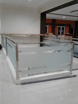 ROLLING DOOR & FOLDING GATE MURAH 081280350050 - panggilan cepat JABODETABEK 🙏🙏🙏 081280350050 - TUKANG LAS PANGGILAN, PEMASANGAN, JUAL, BELI, TT, SERVICE & BONGKAR PASANG : KONSTRUKSI BAJA, FOLDING GATE, HARMONIKA, ROLLING DOOR, ROLLING GRILLE, GARAGE DOOR, CANOPY, PAGAR, RAILLING TANGGA, BALKON, TERALIS, STAINLESS, SLIDING DOOR, PINTU GARASI, ATAP BAJA RINGAN, Tukang spesialis Jual Rolling door panggilan murah Jakarta, Tukang spesialis service rolling door panggilan murah jakarta, Tukang spesialis bongkar pasang rolling door panggilan murah Jakarta, Tukang spesialis Jual folding gate panggilan murah jakarta, Tukang spesialis service folding gate panggilan murah jakarta, Tukang spesialis bongkar pasang folding gate panggilan murah Jakarta  Call / WA: 081280350050 JASA SERVIS BONGKAR PASANG FOLDING GATE ROLLING DOOR  TERIMA JASA SERVIS BONGKAR PASANG PINTU FOLDINGGATE DAN PESAN BARU PINTU FOLDINGGATE DENGAN HARGA YANG BERSAHABAT. SERVIS BONGKAR PASANG FOLDINGGATE, SERVIS FOLDINGGATE. PESAN PINTU BARU FOLDINGGATE SERVIS, SERVIS FOLDINGGATE. SERVIS BONGKAR PASANG FOLDINGGATE, SERVIS PESANAN BARU.     Servis pintu Foldingate dan Bongkar pasang pintu Foldinggate-Cepat- Berkualitas dan Bergaransi.:Pintu Foldinggate yang Kami Jual dan Kami Service Antara Lain Pintu Foldinggate Besi Pintu,Foldinggate Galpanis dan pintu Foldinggate Pintu Harmonika  Kerusakan FOLDING GATE yang Sering Terjadi : Servis Bongkar Pasang Pintu Foldinggate Macet Seret Susah Buka Tutup Servis Bongkar pasang Silangan Patah-Patah, Bengkok-Bengkok Ancur Rusak. Servis Bongkar pasang Bering atau Roda yang dah Auus Rusak atau Miring. Servis Bongkar pasang Paka-Paku Ring-Ringnya pada Hilang. Servis Bongkar Pasang Las-lasnya yang Terlepas Copot. Servis Bongkar Pasang Daun pintu Foldingate Lepas Copot ngesrot ke Lantai atau ke Keramik. Servis bongkar pasang Pintu Macet dan Tidak Bisa Mengunci.                       Samapai Saat ini sudah RIBUAN ROLLING DOOR & RIBUAN FOLDING GATE yang Telah Kami pasang & Service atau Perbaiki Diseluruh wilayah Depok Jakarta Timur,Jakarta Selatan,Jabotabek Khususnya Pada Saat Akan ServicePintu Foldinggate Biasanya Dilakukan Survey Sebelumnya diliat apa -apanya Barang/ Seperpak Foldinggate yang harus diganti Akan Tetapi pada Saat Survay Untuk Service Foldinggate Teknisi Kami Selalu Sedia dan Siap Menerangkan keluahan Anda. Sehingga Jika HARGA Service Pintu Foldinggate Sudah DiACC atau Di Setujui maka peroses pengerjan service foldinggate dapat langsung di laksanakan pada hari yang sama..              Dengan demikian peroses Service Bongkar Pasang Foldinggate Menjadi lebih Cepat Dalam hal Eksekusi Perbaikan . Untuk hasil yang memuaskan, Service Bongkar pasang Pintu Foldinggate Di lakukan Oleh Tenaga Profesional dan Berpengalaman dalam menangani Service bongkar pasang pintu Foldinggate. Dengan demikian Pelanggan yang Mengajukan Service Bongkar Pasang Foldinggate akan Terjawab keinginannya untuk mengembalikannya fungsi pintu Foldinggate ke kondisi 90% seperti baru yang dapat di pungsikkkan dengan baik dan lancar. service bongkar pasang pintu foldinggate di kerjakan oleh Dua sampai Tiga Orang yang berpengalaman dalam hal Service bongkar pasang Pintu Foldinggate itu sendiri. Sehingga setelah pintu foldimnggate di Service kondisinya menjadi lebih baik. Banyak Tukang tukang Servis Foldinggate di depok di jakarta yang menawarkan jasa servis bongkar pasang pintu foldinggate tetapi setelah diservice mereka tidak memberi tahu atau memberikan arahan bagaimana menggunakan pintu Foldinggate yang baik dan benar. agar awet dalam pemakaian. tukang service foldinggate harus memiliki sekil yang cukup baik untuk mendapatkan hasil servis bongkar pasang pintu foldinggate baik dan maksimal.   berbagai macam bahan dan ketebalan foldinggate berbagai macam foldinggate yang Kami jual diantara lain: Foldinggate polos besi tebal 0,4mm, Foldinggate polos besi tebel 0,5, Foldinggate polos besi tebal 0,8mm, foldinggate galvanis tebal 0,4mm, Foldinggate galvanis tebal 0,5  Rolling door galvanis biasa           Rolling door super biasa              Rolling door Alumunium             Pemasangan Foldingate ,servics Foldinggate bongkar pasang Foldinggate di kerjakan oleh Tenaga kerja yang handal dan berpengalaman dibidangnya. ahli service rolling door murah Jakarta selatan,barat,utara,timur,pusat. service rolling door, folding gate murah jakarta, bogor, depok, bekasi  jual & jasa service rolling door jakarta termurah harga jasa service folding gate murah, ahli service rolling door tukang service folding gate, folding door jakarta selatan, utara, barat, timur, pusat, spesialis specialist garasi door murah, rolling door mesin otomatis listrik Jakarta dan folding gate murah, cat rolling door mesin, chain block, takel, rolling grille, one sheet, full perforated manual atau automatic, bolong-bolong, bongkar pasang dan pengecatan rolling folding serta ganti kunci rolling door, folding gate dan pintu kaca, Kami juga melayani jasa cuci sofa & karpet kantor, huruf timbul stainless, akrilik, kuningan dan instalasi listrik, jaringan lan dan wireless, jasa pasang wifi, hotspot, mikrotik dan jasa bongkar pasang canopy, jasa bongkar pasang partisi pintu kaca tempered & gypsum, tukang atau sipil untuk rumah, gedung, industri, rekolah, gudang, ruko, kantor, rumah ibadah, mall, pasar, dll, lokasi jabodetabek, Jakarta selatan, barat, timur, utara, pusat, bekasi, depok, sunter, kali malang, pulogadung, kelapagading, cempaka putih, manggadua, kota, otista, kramatjati, condet, cilandak, pasar rebo, cawang, kalibata, tebet, pancoran, saharjo, kuningan, mampang, buncit, blokm, bloks, kemang, jagakarsa, ragunan, siaga, lenteng agung, pasar minggu, pasar raya, rebo, fatmawati, radio dalam, senayan, cipete raya, grand wijaya center, pondok indah, slipi, grogol, kebonjeruk, jalan panjang.  Wilayah layanan jual & service rolling door takel kami meliputi seluruh plaza & pasar sejabodetabek, Jakarta, bogor, bekasi, depok, tangerang , Jakarta selatan, Jakarta timur, Jakarta barat, Jakarta utara, Jakarta pusat rolling door murah, rolling door termurah , rolling door paling murah, jual & service rolling door termurah , jual & service rolling door murah, jual & service rolling door paling murah, pasang rolling door termurah , pasang rolling door murah , pasang rolling door paling murah , harga rolling door termurah, harga rolling door murah, harga rolling door paling murah , specialist pasang rolling door murah , specialist pasang polling door termurah , specialist pasang rolling door paling murah , service rolling door termurah , service rolling door murah , service rolling door paling murah , ahli pasang rolling door termurah , ahli pasang rolling door murah , ahli pasang rolling door paling murah , specialist service rolling door murah, specialist service rolling door termurah, specialist service rolling door paling murah , bongkar pasang rolling door termurah , bongkar pasang rolling door murah , bongkar pasang rolling door paling murah , jasa service rolling door termurah , jasa service rolling door murah , jasa service rolling door paling murah , service & pasang rolling door termurah , service & pasang rolling door murah , service & pasang rolling door paling termurah, folding gate murah , folding gate termurah , folding gate paling termurah , jual & service folding gate murah , jual & service folding gate termurah , jual & service folding gate paling termurah , jual folding gate murah , jual folding gate termurah , jual folding gate paling murah , pasang folding gate termurah, pasang folding gate murah , pasang folding gate paling murah , harga folding gate murah, harga folding gate termurah , harga folding gate paling murah , specialist pasang folding gate murah , specialist pasang folding gate termurah, specialist pasang folding gate paling murah, service folding gate murah , service folding gate termurah, service folding gate paling termurah , ahli pasang folding gate murah , ahli pasang folding gate termurah, ahli pasang folding gate paling termurah, specialist service folding gate murah, specialist service folding gate termurah , specialist service folding gate paling termurah, bongkar pasang folding gate murah, bongkar pasang folding gate termurah , bongkar pasang folding gate paling termurah, jasa service folding gate murah, jasa service folding gate termurah, jasa service folding gate paling termurah , service & pasang folding gate murah, service & pasang folding gate termurah , service & pasang folding gate paling termurah,  Bagi anda yang membutuhkan pemasangan BARU atau SERVICE ROLLING DOOR & FOLDING GATE dengan harga paket yang sangat super murah... kami melayani pemasangan BARU atau SERVICE ROLLING DOOR & FOLDING GATE untuk rumah, Gedung, Industri, Sekolah, Ruko, Kantor, Rumah ibadah, Mall, Pasar, dll... dengan dukungan Teknisi yg Handal & berpengalaman dibidangnya. Dapatkan penawaran khusus dengan harga special murah & termurah dari Kami dengan harga paket yang sangat super murah... Kami melayani Jual rolling door, Service rolling door & Bongkar pasang rolling door dengan harga termurah, terbaik, berkualitas & bergaransi. Rolling door yang kami jual antara lain : rolling door one sheet full perforated ( bolong-bolong full) , rolling door one sheet kombinasi perforated ( bolong-bolong ditengah saja) , rolling door mesin, rolling door otomatis, rolling door electric motor operator, rolling door manual chain block operator, rolling door industri, rolling door semi perforated, rolling door full perforated, rolling door besi, rolling door galvalum, rolling door alumunium, rolling grille stainless & rolling grille alumuium. Berbagai macam ketebalan rolling door yang kami jual antara lain: rolling door 0, 3mm, rolling door 0, 35mm, rolling door 04mm, rolling door 0, 5mm, rolling door 0, 6mm, rolling door 0, 8mm, rolling door 1mm, rolling door 1, 2mm, rolling door 1, 4mm. Pemasangan rolling door, service rolling door maupun bongkar pasang rolling door Kawasan kami meliputi seluruh wilayah Indonesia a/ l: jakarta pusat, jakarta barat, jakarta timur, jakarta utara, jakarta selatan, tebet, kuningan, mampang, pasar minggu, tb simatupang, cilandak, kemang, cililitan, cawang, pulo gadung, kelapa gading, sunter, tanjung priok, cempaka putih, rawamangun, pondok kopi, klender, jatiwaringin, jati bening, pondok gede, lubang buaya, pinang ranti, kampung makasar, halim, bambu apus, ceger, kelapa dua wetan, lenteng agung, gatot subroto, cakung, ciledug, babelan, glodok, sudirman, kuningan, tanah abang, cinere, fatmawati, blok m, pancoran, kramat jati, cibubur, cipayung, bambu apus, ceger, manggarai, salemba, cipete, pondok labu, scbd, pasar rebo, cijantung, cipayung, ciracas, kemayoran, jagakarsa, ragunan, kebagusan, srengseng, cipulir, condet, tb simatupang, halim, cipinang, jatinegara, pasar senen, kemayoran, bungur, ciganjur, pademangan, ancol, mangga dua, gambir, matraman, kramat raya, gunung sahari, hayam wuruk, gajah mada, thamrin, tanah abang, kebon kacang, kebon jeruk, meruya, slipi, joglo, grogol, cengkareng, daan mogot, kapuk, pesing, pejompongan, senayan, parung, bogor, cileungsi, cimanggis, tangerang, bintaro, bsd, ciputat, depok, citayam, tambun, cibitung, lemah abang, sukatani, bekasi, cikarang dll. jasa service folding gate termurah Jakarta timur, barat, selatan, utara, pusat.                                                  service folding gate dengan berbagai mcam kerusakan dan keluhan, folding gate macet,robek,roda rusak,silangan patah dan lain lain. kami juga menerima pemasangan folding gate baru dengan berbagai macam bahan,slat galvalum,slat besi,dan lainnya. Murah,Free survey dan bergaransi rolling door murah, rolling door termurah, rolling door paling murah, jual & service rolling door termurah, jual & service rolling door murah, jual & service rolling door paling murah, pasang rolling door termurah, pasang rolling door murah , pasang rolling door paling murah, harga rolling door termurah, harga rolling door murah, harga rolling door paling murah, specialist pasang rolling door murah, specialist pasang rolling door termurah, specialist pasang rolling door paling murah, service rolling door termurah, service rolling door murah, service rolling door paling murah, ahli pasang rolling door termurah, ahli pasang rolling door murah, ahli pasang rolling door paling murah, specialist service rolling door murah, specialist service rolling door termurah, specialist service rolling door paling murah, bongkar pasang rolling door termurah, bongkar pasang rolling door murah, bongkar pasang rolling door paling murah, jasa service rolling door termurah, jasa service rolling door murah, jasa service rolling door paling murah, service & pasang rolling door termurah, service & pasang rolling door murah, service & pasang rolling door paling termurah, tukang servis rolling door murah, tukang servis rolling door termurah, tukang servis rolling door paling murah, jasa service rolling door murah, jasa service rolling door termurah, jasa service rolling door paling murah, ahli pasang rolling door murah, ahli pasang rolling door termurah, ahli pasang rolling door paling murah, spesialis servis rolling door murah, spesialis servis rolling door termurah, spesialis servis rolling door paling murah, jual rolling door murah, jual rolling door termurah, jual rolling door paling murah, folding gate murah, folding gate termurah, folding gate paling termurah, jual & Service folding gate murah, jual & service folding gate termurah, jual & service folding gate paling termurah , jual folding gate murah , jual folding gate termurah, jual folding gate paling murah, pasang folding gate termurah, pasang folding gate murah, pasang folding gate paling murah, harga folding gate murah, harga folding gate termurah, harga folding gate paling murah, specialist pasang folding gate murah, specialist pasang folding gate termurah, specialist pasang folding gate paling murah, service folding gate murah, service folding gate termurah, service folding gate paling termurah, ahli pasang folding gate murah, ahli pasang folding gate termurah, ahli pasang folding gate paling termurah, specialist service folding gate murah, specialist service folding gate termurah, specialist service folding gate paling termurah, bongkar pasang folding gate murah, bongkar pasang folding gate termurah, bongkar pasang folding gate paling termurah, jasa service folding gate murah, jasa service folding gate termurah, jasa service folding gate paling termurah, service & pasang folding gate murah, service & pasang folding gate termurah, service & pasang folding gate termurah, tukang servis folding gate paling murah, jasa service folding gate murah, jasa service folding gate termurah, jasa service folding gate paling murah, ahli pasang folding gate murah, ahli pasang folding gate termurah, ahli pasang folding gate paling murah, spesialis servis folding gate murah, spesialis servis folding gate termurah, spesialis servis folding gate paling murah, jual folding gate murah, jual folding gate termurah, jual folding gate paling murah,  Bagi anda yang membutuhkan pemasangan BARU atau SERVICE ROLLING DOOR & FOLDING GATE dengan harga paket yang sangat super murah... kami melayani pemasangan BARU atau SERVICE ROLLING DOOR & FOLDING GATE untuk rumah, Gedung, Industri, Sekolah, Ruko, Kantor, Rumah ibadah, Mall, Pasar, dll... dengan dukungan Teknisi yg Handal & berpengalaman dibidangnya. Dapatkan penawaran khusus dengan harga special murah & termurah dari Kami dengan harga paket yang sangat super murah... Kawasan kami meliputi seluruh wilayah Indonesia a/ l: jakarta Pusat, Jakarta Barat, Jakarta Timur, Jakarta Utara, Jakarta Selatan, Tebet, Kuningan, Mampang, Pasar Minggu, TB Simatupang, Cilandak, Kemang, Cililitan, Cawang, Pulo Gadung, kelapa gading, Sunter, tanjung priok, cempaka putih, rawamangun, pondok kopi, klender, jatiwaringin, jati bening, pondok gede, lubang buaya, pinang ranti, kampung makasar, halim, bambu apus, ceger, kelapa dua wetan, Lenteng Agung, Gatot Subroto, Cakung, ciledug, babelan, Glodok, Sudirman, kuningan, tanah Abang, Cinere, Fatmawati, Blok M, pancoran, Kramat jati, Cibubur, cipayung, bambu apus, ceger, Manggarai, Salemba, Cipete, pondok labu, SCBD, pasar rebo, cijantung, cipayung, ciracas, kemayoran, jagakarsa, ragunan, kebagusan, srengseng, cipulir, condet, TB Simatupang, halim, cipinang, jatinegara, pasar senen, kemayoran, bungur, ciganjur, pademangan, ancol, mangga dua, gambir, matraman, kramat raya, gunung sahari, hayam wuruk, gajah mada, thamrin, tanah abang, kebon kacang, kebon jeruk, meruya, slipi, joglo, grogol, cengkareng, daan mogot, kapuk, pesing, pejompongan, senayan, Parung, Bogor, Cileungsi, Cimanggis, Tangerang, Bintaro, BSD, Ciputat, Depok, Citayam, tambun, cibitung, lemah abang, sukatani, Bekasi, Cikarang, Gajah Mada Plaza, ITC Cempaka Mas, Menteng Plaza, Plaza Indonesia, EX Plaza Indonesia, Sarinah Plaza, Grand Indonesia Shopping Town, Plaza Atrium, Lifestyle X' nter, Senayan City, Plaza Senayan, Mangga Dua Pasar Pagi, Mall Mangga Dua, Harco Mas Mangga Dua, Mangga Dua Square, ITC Roxy Mas, MGK Kemayoran, Thamrin City, Atrium Senen, Pasar Tanah Abang , ITC Mangga Dua, Mall Kelapa Gading I - III & V, Mall Sunter, Pluit Village, Pasar Pagi Mangga Dua, WTC Mangga Dua, Pluit Junction, Mall Artha Gading, Sports Mall Kelapa Gading, Kelapa Gading Trade Center, Mall of Indonesia, Emporium Pluit, La Piazza, Mangga Dua Square, Kramat Jati Indah Plaza, Ramayana Kramat Jati Indah, Cibubur Junction, Cibubur Square, Pusat Grosir Cililitan, Pusat Grosir Jatinegara, Tamini Square, MT Haryono Square, Pulogadung Trade Center, Mal Graha Cijantung, Arion Mall, Buaran Plaza, Rawamangun Square, Arion Plaza, Ramayana Perumnas Klender, Mall CitraGrand, Lindeteves Trade Center, Glodok Plaza, Harco Glodok, Lokasari Plaza, Mall Ciputra, Mall Daan Mogot, Mall Puri Indah, Mall Taman Anggrek, Slipi Jaya Plaza, Mall Taman Palem, St Moritz Mall, Central Park Jakarta, Seasons City, PX Pavillion, Mal Kalibata, Cilandak Town Square, Mal Cilandak, Bintaro Plaza, Blok M Plaza, Blok M Square, ITC Fatmawati, ITC Kuningan, ITC Ambasador, Mal Ambassador, Mall Blok M, Pondok Indah Mall I & II, Melawai Plaza, Pasaraya Manggarai, pacific Place, Plaza Semanggi, Setiabudi One, ITC Permata Hijau, Pejaten Village, Gandaria City, City Walk Sudirman, Epicentrum Walk Rasuna, Ciputra World Jakarta, Kota Kasablanka, Kuningan City, Gajah Mada Plaza, ITC Cempaka Mas ( Carrefour Dept. Store) , Menteng Plaza, Plaza Indonesia ( PI) , EX Plaza Indonesia, Sarinah Plaza, Grand Indonesia, Shopping Town, Atrium Plaza, Lifestyle X' nter / f’ X ( Dulu Sudirman Palace) , Senayan City, Plaza Senayan, Dusit Mangga Dua / Le Grandeur Mangga Dua Hotel, Mall Mangga Dua, Harco Mas Mangga Dua, Mangga Dua Square ( Carrefour Dept. Store) , ITC Roxy Mas, Mega Glodok Kemayoran / MGK, Kemayoran, Thamrin City, Pasar Tanah Abang, Pusat Pertokoan Duta Merlin, ITC Mangga Dua, Mall Kelapa Gading I & III, Mall Sunter, Pluit Village, Pasar Pagi Mangga Dua, WTC Mangga Dua, Pluit Junction, Mall Artha Gading, Sports Mall Kelapa Gading, Kelapa Gading Trade Center, Kelapa Gading Hypermall, Mall of Indonesia / MOI, Mall Emporium Pluit, La Piazza / Lapiz, Mall Kalibata, Cilandak Town Square / Citos, Mall Cilandak, Bintaro Plaza, Blok M Plaza, Blok M Square, ITC Fatmawati, ITC Kuningan, ITC Ambasador, Mall Ambasador, Mall Blok M, Pondok Indah Mall I & II / PIM, Melawai Plaza, Pasaraya Manggarai, Pacific Place, Plaza Semanggi, Setiabudi One, ITC Permata Hijau, Pejaten Village, Gandaria City, City Walk Sudirman, Epicentrum Walk Rasuna, Tendean Plaza, Pasar Bata Putih, Pasar Raya Dept. Store, Lindeteves Trade Center / LTC Glodok, Glodok Plaza, Harco Glodok, Lokasari Plaza, Mall Ciputra ( d/ h Citraland Mall) , Mall Daan Mogot, Mall Puri Indah, Mall Taman Anggrek, Slipi Jaya Plaza, Mall Taman Palem, St Moritz Mall ( Dibuka Tahun 2013) , Central Park Jakarta, Seasons City, PX Pavillion, Roxy Mas Square, Pinangsia Plaza, Kramat Jati Indah Plaza / KJI Plaza, Ramayana Kramat Jati Indah, Cibubur Junction, Cibubur Square, Pusat Grosir Cililitan / PGC, Pusat Grosir Jatinegara / PGJ, Tamini Square, MT Haryono Square, Pulogadung Trade Center / PTC, Mall Graha Cijantung, Arion Plaza, Buaran Plaza / BP, Mall Citra Klender, Rawamangun Square, Grand Cakung, Pasar Perumnas Klender, Plaza Ekalokasari, Botani Square, Bogor Plaza, Bogor Trade Mall, Plaza Jambu Dua, Bogor Indah Plaza, Bellanova Country Mall, Depok Town Square / Detos, ITC Depok, Mall Cinere, Mall Depok, Margo City, Plaza Depok, ACE-Index Building, Tangerang City, Metropolis Town Square, Supermal Karawaci, CBD Ciledug, City Mall Mauk, BSD Junction, ITC BSD, Summarecon Mal Serpong, Plaza BSD, Bintaro Plaza, WTC Matahari, Giant Melati Mas, Giant BSD City, Teraskota, Plaza Serpong, Living World Alam Sutera, BSD Square, Mall Alam Sutera, Grand Mall Bekasi, Bekasi Trade Centre, Carrefour Harapan Indah, Mall Lippo Cikarang, Bekasi Square, Mall Metropolitan / MM, Mega Bekasi Hypermall, Bekasi Cyber Park, Sentra Grosir Cikarang, Plaza Pondok Gede. dll. Tukang service folding gate murah FREE SURVE DAN BERGARANSI  Bagi anda yang membutuhkan pemasangan BARU atau SERVICE ROLLING DOOR & FOLDING GATE dengan harga paket yang sangat super murah... kami melayani pemasangan BARU atau SERVICE ROLLING DOOR & FOLDING GATE untuk rumah, Gedung, Industri, Sekolah, Ruko, Kantor, Rumah ibadah, Mall, Pasar, dll... dengan dukungan Teknisi yg Handal & berpengalaman dibidangnya. Dapatkan penawaran khusus dengan harga special murah & termurah dari Kami dengan harga paket yang sangat super murah... Kami melayani Jual rolling door, Service rolling door & Bongkar pasang rolling door dengan harga termurah, terbaik, berkualitas & bergaransi. Rolling door yang kami jual antara lain : rolling door one sheet full perforated (bolong-bolong full), rolling door one sheet kombinasi perforated (bolong-bolong ditengah saja), rolling door mesin, rolling door otomatis, rolling door electric motor operator, rolling door manual chain block operator, rolling door industri, rolling door semi perforated, rolling door full perforated, rolling door besi, rolling door galvalum, rolling door alumunium, rolling grille stainless & rolling grille alumuium. Berbagai macam ketebalan rolling door yang kami jual antara lain: rolling door 0, 3mm, rolling door 0, 35mm, rolling door 04mm, rolling door 0, 5mm, rolling door 0, 6mm, rolling door 0, 8mm, rolling door 1mm, rolling door 1, 2mm, rolling door 1, 4mm. Pemasangan rolling door, service rolling door maupun bongkar pasang rolling door Kawasan kami meliputi seluruh wilayah Indonesia a/l: jakarta Pusat, Jakarta Barat, Jakarta Timur, Jakarta Utara, Jakarta Selatan, Tebet, Kuningan, Mampang, Pasar Minggu, TB Simatupang, Cilandak, Kemang, Cililitan, Cawang, Pulo Gadung, kelapa gading, Sunter, tanjung priok, cempaka putih, rawamangun, pondok kopi, klender, jatiwaringin, jati bening, pondok gede, lubang buaya, pinang ranti, kampung makasar, halim, bambu apus, ceger, kelapa dua wetan, Lenteng Agung, Gatot Subroto, Cakung, ciledug, babelan, Glodok, Sudirman, kuningan, tanah Abang, Cinere, Fatmawati, Blok M, pancoran, Kramat jati, Cibubur, cipayung, bambu apus, ceger, Manggarai, Salemba, Cipete, pondok labu, SCBD, pasar rebo, cijantung, cipayung, ciracas, kemayoran, jagakarsa, ragunan, kebagusan, srengseng, cipulir, condet, TB Simatupang, halim, cipinang, jatinegara, pasar senen, kemayoran, bungur, ciganjur, pademangan, ancol, mangga dua, gambir, matraman, kramat raya, gunung sahari, hayam wuruk, gajah mada, thamrin, tanah abang, kebon kacang, kebon jeruk, meruya, slipi, joglo, grogol, cengkareng, daan mogot, kapuk, pesing, pejompongan, senayan, Parung, Bogor, Cileungsi, Cimanggis, Tangerang, Bintaro, BSD, Ciputat, Depok, Citayam, tambun, cibitung, lemah abang, cikarang.  Tukang service folding gate, rolling door murah  jual & jasa service rolling door murah jakarta & jasa service harga ahli tukang folding gate dan folding door termurah jakarta , spesialis specialist garasi door otomatis, rolling door mesin, chain block, takel, rolling grille, one sheet, full perforated, bolong-bolong, manual atau automatic, bongkar pasang ganti kunci cat rolling dan folding. Kami juga melayani jasa instalasi listrik, pabx, jaringan lan dan wireless, jasa pasang wifi, hotspot, mikrotik dan jasa bongkar pasang reklame , billboard & neon box, canopy, jasa bongkar pasang partisi pintu kaca tempered & gypsum, tukang atau sipil plumbing, ac untuk rumah, gedung, industri, rekolah, gudang, ruko, kantor, rumah ibadah, mall, pasar, dll, lokasi jabodetabek, jakarta selatan, utara, barat, timur, pusat, bekasi, depok, sunter, kali malang, pulogadung, kelapagading, cempaka putih, manggadua, kota, otista, kramatjati, condet, cilandak, pasar rebo, cawang, kalibata, tebet, pancoran, saharjo, kuningan, mampang, buncit, blokm, bloks, kemang, jagakarsa, ragunan, siaga, lenteng agung, pasar minggu, pasar raya, rebo, fatmawati, radio dalam, senayan, cipete raya, grand wijaya center, pondok indah, slipi, grogol,  HARGA PROMOSI….   Jasa pemasangan baru, jual service dan bongkar pasang ROLLING DOOR, ROLLING GRILLE, HARMONIKA, FOLDING GATE, Note : harga di tentukan setelah dilakukan pengecekan / survei dan dihitung dari sparepart dan kesulitan kerja, dengan tenaga ahli & profesional kami Melayani panggilang SeJabodetabek Jakarta barat, jakarta selatan, jakarta pusat, jakarta timur, jakarta utara, bekasi, tangerang, depok, bogor, A/L tukang rolling door cengkareng, tukang rolling door semanan, tukang rolling door murah taman palem, tukang rolling door murah kalideras, tukang rolling door murah daan mogot, tukang rolling door murah pesing, tukang rolling door murah jelambar, tukang rolling door murah rawa buaya, tukang rolling door murah, puri kembangan, tukang rolling door murah, duri kosambi, tukang rolling door murah karang tengah, tukang rolling door murah meruya, tukang rolling door murah joglo, tukang rolling door murah kedoya, tukang rolling door murah kebon jeruk, tukang rolling door murah srengseng, tukang rolling door murah kelapa dua, tukang rolling door murah pos pengumben, tukang rolling door murah rawa belong, tukang rolling door murah palmerah, tukang rolling door murah slipi, tukang rolling door murah kemanggisan, tukang rolling door murah tomang, tukang rolling door murah tanjung duren, tukang rolling door murah grend ville, tukang rolling door murah grogol, tukang rolling door murah permata hijau, tukang rolling door murah kebayoran lama, tukang rolling door murah kebayoran baru, tukang rolling door murah cipulir, tukang rolling door murah ululjami, tukang rolling door murah senayan, tukang rolling door murah pakubuwono, tukang rolling door murah hang lekir, tukang rolling door murah mayestik, tukang rolling door murah bulungan, tukang rolling door murah melawai, tukang rolling door murah panglima polim, tukang rolling door murah radio dalam, tukang rolling door murah gandaria, tukang rolling door murah pondok indah, tukang rolling door murah pondok pinang, tukang rolling door murah blok m, tukang rolling door murah darmawangsa, tukang rolling door murah panglima polim, tukang rolling door murah fatmawati, tukang rolling door murah cipete, tukang rolling door murah cilandak, tukang rolling door murah lebak bulus, tukang rolling door murah tb simatupang, tukang rolling door pondok labu, tukang rolling door ragunan, tukang rolling door murah srengseng sawah, tukang rolling door murah kebagusan, tukang rolling door murah jagakarsa, tukang rolling door murag lenteng agung, tukang rolling door murah tanjung barat, tukang rolling door murah pasar minggu, tukabg rolling door murah kalibata, tukang rolling door murah duren tiga, tukang rolling door murah mampang, tukang rolling door murah kapten tendean, tukang rolling door murah pejaten, tukang rolling door murah jatipadang, tukang rolling door murah bangka, tukang rolling door murah kemang, tukang rolling door murah ampera, tukang rolling door murah pancoran, tukang rolling door murah tebet, tekang rolling door murah saharjo, tukang rolling door murah manggarai, tukang rolling door murah semanggi, tukang rolling door murah kuningan, tukang rolling door murah cawang, tukang rolling door murah dewisartika, tukang rolling door murah uki, tukang rolling door murah cililitan, tukang rolling door murah condet, tukang rolling door murah cijantung, tukang rolling door murah kramat jati, tukang rolling door murah pondok gede, tukang rolling door murah kalimalang, tukang rolling door murah duren sawit, tukang rolling door jatiwaringin, tukang rolling door cipinang, tukang rolling door pondok bambu, tukang rolling door gembrong, tukang rolling door jatinegara tukang rolling door prumpung, tukang rolling door otista, tukang rolling door kampung melayu, tukang rolling door pramuka, tukang rolling door matraman, tukang rolling door utan kayu, tukang rolling door pemuda, tukang rolling door rawamangun, tukang rolling door kebon nanas, tukang rolling door salemba, tukang rolling door percetakan negara, tukang rolling door paseban, tukang rolling door galur, tukang rolling door tanah tinggi, tukang rolling door cempaka putih, tukang rolling door gunung sahari, tukang rolling door kemayoran, tukang rolling door pasar baru, tukang rolling door mangga besar, tukang rolling door sawah besar, tukang rolling door mangga besar, tukang rolling door pecenongan, tukang rolling door harmoni, tukang rolling door petojo, tukang rolling door cideng, tukang rolling door tanah abang, tukang rolling door kota bambu, tukang rolling door kebon kacang, tukang rolling door kebon melati, tukang rolling door sarinah, tukang rolling door kebon sirih, tukang rolling door cikini, tukang rolling door menteng, tukang rolling door bendungan hilir ( benhil ) tukang rolling door setia budi, tukang rolling door casablanka, tukang rolling door petamburan.  jual & jasa service rolling door murah jakarta & jual huruf timbul stainless, akrilik, kuningan harga jasa service folding gate ahli service rolling door tukang service folding gate dan folding door termurah jakarta , spesialis specialist garasi door, rolling door otomatis dan folding gate, cat rolling door mesin, chain block, takel, rolling grille, one sheet, full perforated manual atau automatic, bolong-bolong, bongkar pasang dan pengecatan rolling folding serta ganti kunci rolling door, folding gate dan pintu kaca. Kami juga melayani jasa instalasi listrik, jaringan lan dan wireless, jasa pasang wifi, hotspot, mikrotik dan jasa bongkar pasang canopy, jasa bongkar pasang partisi pintu kaca tempered & gypsum, tukang atau sipil untuk rumah, gedung, industri, rekolah, gudang, ruko, kantor, rumah ibadah, mall, pasar, dll, lokasi jabodetabek, jakarta selatan, utara, barat, timur, pusat, bekasi, depok, sunter, kali malang, pulogadung, kelapagading, cempaka putih, manggadua, kota, otista, kramatjati, condet, cilandak, pasar rebo, cawang, kalibata, tebet, pancoran, saharjo, kuningan, mampang, buncit, blokm, bloks, kemang, jagakarsa, ragunan, siaga, lenteng agung, pasar minggu, pasar raya, rebo, fatmawati, radio dalam, senayan, cipete raya, grand wijaya center, pondok indah, slipi, grogol, kebonjeruk, jalan panjang.                                                                                                                                                                          jasa service rolling door termurah Jakarta timur, barat, utara, selatan, pusat.                                                             FREE SURVEY DAN BERGARANSI, Bagi anda yang membutuhkan pemasangan BARU atau SERVICE ROLLING DOOR & FOLDING GATE dengan harga paket yang sangat super murah. Kawasan kami meliputi seluruh wilayah Indonesia a/l: jakarta Pusat, Jakarta Barat, Jakarta Timur, Jakarta Utara, Jakarta Selatan, Tebet, Kuningan, Mampang, Pasar Minggu, TB Simatupang, Cilandak, Kemang, Cililitan, Cawang, Pulo Gadung, kelapa gading, Sunter, tanjung priok, cempaka putih, rawamangun, pondok kopi, klender, jatiwaringin, jati bening, pondok gede, lubang buaya, pinang ranti, kampung makasar, halim, bambu apus, ceger, kelapa dua wetan, Lenteng Agung, Gatot Subroto, Cakung, ciledug, babelan, Glodok, Sudirman, kuningan, tanah Abang, Cinere, Fatmawati, Blok M, pancoran, Kramat jati, Cibubur, cipayung, bambu apus, ceger, Manggarai, Salemba, Cipete, pondok labu, SCBD, pasar rebo, cijantung, cipayung, ciracas, kemayoran, jagakarsa, ragunan, kebagusan, srengseng, cipulir, condet, TB Simatupang, halim, cipinang, jatinegara, pasar senen, kemayoran, bungur, ciganjur, pademangan, ancol, mangga dua, gambir, matraman, kramat raya, gunung sahari, hayam wuruk, gajah mada, thamrin, tanah abang, kebon kacang, kebon jeruk, meruya, slipi, joglo, grogol, cengkareng, daan mogot, kapuk, pesing, pejompongan, senayan, Parung, Bogor, Cimanggis, Tangerang, Bintaro, BSD, Ciputat, Depok, Citayam, tambun, cibitung, lemah abang, sukatani, Bekasi, Cikarang. Gajah Mada Plaza, ITC Cempaka Mas, Menteng Plaza, Plaza Indonesia, EX Plaza Indonesia, Sarinah Plaza, Grand Indonesia Shopping Town, Plaza Atrium, Lifestyle X'nter, Senayan City, Plaza Senayan, Mangga Dua Pasar Pagi, Mall Mangga Dua, Harco Mas Mangga Dua, Mangga Dua Square, ITC Roxy Mas, MGK Kemayoran, Thamrin City, Atrium Senen, Pasar Tanah Abang , ITC Mangga Dua, Mall Kelapa Gading, Mall Sunter, Pluit Village, Pasar, WTC Mangga Dua, Pluit Junction, Mall Artha Gading, Sports Mall Kelapa Gading, Kelapa Gading Trade Center, Mall of Indonesia, Emporium Pluit, La Piazza, Mangga Dua Square, Kramat Jati Indah Plaza, Ramayana Kramat Jati Indah, Cibubur Junction, Cibubur Square, Pusat Grosir Cililitan, Pusat Grosir Jatinegara, Tamini Square, MT Haryono Square, Pulogadung Trade Center, Mal Graha Cijantung, Arion Mall, Buaran Plaza, Rawamangun Square, Arion Plaza, Ramayana Perumnas Klender, Mall CitraGrand, Lindeteves Trade Center, Glodok Plaza, Harco Glodok, Lokasari Plaza, Mall Ciputra, Mall Daan Mogot, Mall Puri Indah, Mall Taman Anggrek, Slipi Jaya Plaza, Mall Taman Palem, St Moritz Mall, Central Park Jakarta, Seasons City, PX Pavillion, Mal Kalibata, Cilandak Town Square, Mal Cilandak, Bintaro Plaza, Blok M Plaza, Blok M Square, ITC Fatmawati, ITC Kuningan, ITC Ambasador, Mal Ambassador, Mall Blok M, Pondok Indah Mall I & II, Melawai Plaza, Pasaraya Manggarai, pacific Place, Plaza Semanggi, Setiabudi One, ITC Permata Hijau, Pejaten Village, Gandaria City, City Walk Sudirman, Epicentrum Walk Rasuna, Ciputra World Jakarta, Kota Kasablanka, Kuningan City, Gajah Mada Plaza, ITC Cempaka Mas (Carrefour Dept. Store), Menteng Plaza, Plaza Indonesia (PI), EX Plaza Indonesia, Sarinah Plaza, Grand Indonesia, Shopping Town, Atrium Plaza, Lifestyle X'nter / f’X (Dulu Sudirman Palace), Senayan City, Plaza Senayan, Dusit Mangga Dua / Le Grandeur Mangga Dua Hotel, Mall Mangga Dua, Harco Mas Mangga Dua, Mangga Dua Square (Carrefour Dept. Store), ITC Roxy Mas, Mega Glodok Kemayoran, Thamrin City, Pasar Tanah Abang, Pusat Pertokoan Duta Merlin, ITC Mangga Dua, Mall Kelapa Gading I & III, Mall Sunter, Pluit Village, Pasar Pagi Mangga Dua, WTC Mangga Dua, Pluit Junction, Mall Artha Gading, Sports Mall Kelapa Gading, Kelapa Gading Trade Center, Kelapa Gading Hypermall, Mall of Indonesia / MOI, Mall Emporium Pluit, La Piazza / Lapiz, Mall Kalibata, Cilandak Town Square / Citos, Mall Cilandak, Bintaro Plaza, Blok M Plaza, Blok M Square, ITC Fatmawati, ITC Kuningan, ITC Ambasador, Mall Ambasador, Mall Blok M, Pondok Indah Mall I & II / PIM, Melawai Plaza, Pasaraya Manggarai, Pacific Place, Plaza Semanggi, ITC Permata Hijau, Pejaten Village, Gandaria City, City Walk Sudirman, Epicentrum Walk Rasuna, Tendean Plaza, Pasar Bata Putih, Pasar Raya Dept. Store, Lindeteves Trade Center / LTC Glodok, Glodok Plaza, Harco Glodok, Lokasari Plaza, Mall Ciputra (d/h Citraland Mall), Mall Daan Mogot, Mall Puri Indah, Mall Taman Anggrek, Slipi Jaya Plaza, Mall Taman Palem, St Moritz Mall, Central Park Jakarta, Seasons City, PX Pavillion, Roxy Mas Square, - lihat pin bbm di atas kontak penjual - Plaza, Kramat Jati Indah Plaza / KJI Plaza, Ramayana Kramat Jati Indah, Cibubur Junction, Cibubur Square, Pusat Grosir Cililitan / PGC, Pusat Grosir Jatinegara / PGJ, Tamini Square, MT Haryono Square, Pulogadung Trade Center / PTC, Mall Graha Cijantung, Arion Plaza, Buaran Plaza / BP, Mall Citra Klender, Rawamangun Square. dll.  jasa service rolling door termurah, folding gate murah jakarta jual jasa service rolling door murah jakarta termurah, jasa service harga ahli tukang folding gate dan folding door termurah jakarta , spesialis specialist garasi rolling door mesin, takel, rolling grille, one sheet, full perforated, bolong-bolong, manual atau automatic, bongkar pasang ganti kunci cat rolling dan folding. canopy, jasa bongkar pasang partisi pintu kaca tempered & gypsum tukang service folding gate jakarta termurah selatan, barat, timur, utara, pusat. P R O M O S I jual & jasa service rolling door murah jakarta & jual huruf timbul stainless, akrilik, kuningan harga jasa service folding gate ahli service rolling door tukang service folding gate dan folding door termurah jakarta , spesialis specialist garasi door, rolling door otomatis dan folding gate, cat rolling door mesin, chain block, takel, rolling grille, one sheet, full perforated manual atau automatic, bolong-bolong, bongkar pasang dan pengecatan rolling folding serta ganti kunci rolling door, folding gate dan pintu kaca. Kami juga melayani jasa instalasi listrik, jaringan lan dan wireless, jasa pasang wifi, hotspot, mikrotik dan jasa bongkar pasang canopy, jasa bongkar pasang partisi pintu kaca tempered & gypsum, tukang atau sipil untuk rumah, gedung, industri, rekolah, gudang, ruko, kantor, rumah ibadah, mall, pasar, dll, lokasi jabodetabek, jakarta selatan, utara, barat, timur, pusat, bekasi, depok, sunter, kali malang, pulogadung, kelapagading, cempaka putih, manggadua, kota, otista, kramatjati, condet, cilandak, pasar rebo, cawang, kalibata, tebet, pancoran, saharjo, kuningan, mampang, buncit, blokm, bloks, kemang, jagakarsa, ragunan, siaga, lenteng agung, pasar minggu, pasar raya, rebo, fatmawati, radio dalam, senayan, cipete raya, grand wijaya center, pondok indah, slipi, grogol, kebonjeruk, jalan panjang. Tukang rolling door panggilan jakarta timur MELAYANI JASA SERVICE/ PERBAIKAN ROLLING DOOR FOLDING GATE ROLLING GRILLE dengan harga paket yang sangat super murah SESUAI TINGKAT KERUSAKAN DAN KONDISI dengan dukungan Teknisi yg Handal & berpengalaman dibidangnya. Dapatkan penawaran khusus dengan harga special murah & termurah dari Kami FREE SURVEY kerusakan dilokasi juragan / free konsultasi dan garansi pengerjaan FREE SURVEY/ KONSULTASI / dan GARANSI Kami jasa, tukang, ahli, Perbaikan,reparasi, service, benerin, perbaiki pengecatan,repair, bongkar dan pemasangan baru -rolling door -grille -folding gate -harmonika -pintu besi -pagar besi -garasi -tralis dll dengan teknisi handal dan berpengalaman melayani pemasangan baru dan pesanan Rolling door manual Rolling door one sheet Rolling door full perforated Rolling door kombinasi Perforated Rolling grille Folding gate pintu Harmonika Canopy Tralis dll dengan harga termurah dan berkualitas cocok untuk anda yg ingin pasang baru dengan harga terjangkau namun tetap berkualitas kami juga melayani jasa service reparasi dan perbaikan dengan harga termurah SESUAI KERUSAKAN DAN KONDISI di kerjakan oleh tenaga ahli yg berpengalaman dan profesional dapat kan paket harga termurah bila anda menghubungi kami sekarang. kami melayani area JAKARTA dan SEKITAR NYA Nb: harga tertera dapat berubah sesuai kesepakapan dua belah pihak/hrga perbaikan tergantung kerusakan ukuran dan kesulitan pengerjaan Segera hubungi kami langsung Kami yang survey Kami yang kerjakan Harga kami berikan paket terbaik dan murah FREE SURVEY/ KONSULTASI / dan GARANSI Tag. Wilayah pengerjaan kami : jakarta,Cakung,rorotan,tambun, rengas,marunda,cilincing,priok,semper,sukapudua, pondok, kopi,malaka, penggilingan, ulogadung,halim,cawang, sumur batu,rawa ternate, ujung menteng,kalibaru, pulogebang, bambu apus,cipinang, rawa bambu, klender, jatinegara, duren sawit, buaran,dewi sartika, bintara,harapan indah,pondok ungu,bojong, taruma jaya, pekayon,jati Asih,jatiwaringin,kalimalang,kranji,bekasi, pejuang, bulakapal,tambun,cibitung,cikarang,rawamangun,kelapa gading, yos sudarso, mambo, enggano, ancol, mangga dua, gunung ashari, hayam wuruk, tamansari, mangga besar,pecenongan,tipar cakung, rorotan, suka pura, lagoa, tugu utara, rawa badak, kebon bawang, koja, rawa malang, marunda, kali baru, cilincing raya,ujung kerawang, ujung menteng, pulogebang, kranji,jaka sampurna,kalimalang, harapan jaya, harapan mulya,marga mulya, perjuangan,harapan indah, agus salim, margahayu, duren jaya, jatimulya,pekayon, setia mekar, sultan hasanudin, tambun,cibuntu, jababeka, cibitung, harja mekar, kali jaya, danau indah, suka resmi, wangunharja, tegalgede, cibarusah, kali baru,rawa lumbu, bojong menteng, bintara,jaka setia, sawah besar,pencenongan, cideng, hayam wuruk, gajah mada,asemka,jatiwaringin, pondok gede, pondok pinang, pinang ranti, jati rawaterate,pulogadung,rawamangun,cipinang,jatinegara,matraman, kampong melayu, otista, cipinang,klender, buaran, duren sawit,pondok bamboo Pulogebang, durensawit, raya bekasi, sultan agung, harapan indah, harapan jaya,kaliabang,pondok ungu,bintara, sumber artha, kranji, agussalim, pekayon, rawaterate, pul bambu, radeninten, kalimalang, jatiwaringin, jati jatiasih, pekayon, pondokgede,k alimalang, pinanG ranti, radeninten, cawang, kramatjati, cijantung, pasari durensawit, rawasari, rawamangun, cipinang, jatinegara, klender, buaran, cakung, ujungmenteng, pulogebang, rawatera te, pegangsaandua,p enggilingan, petojo, tambora, pecenongan, lokasari, hayamwuruk, gajahmada, grogol,cideng, daanmogot, gunungsahari, senen, galur, tanahtinggi, joharbaru, percetakan negara, matraman, pramuka, pulogadung, penggilingan, cakung, pegangsaan dua, sukapura, semper, koja, lagoa, rawabadak, kebon bawang, pademangan, durensawit, pondokkopi, bongkok, indoforland, mangga besar, sawah besar, petojo, cideng, kebonsirih, kwitang, johar baru, galur,g empol, senen, tanah tinggi, cempakamas, cempaka putih, pulomas,kelapa gading, rawalumbu, kalimalang tambun,bulak kapal, indoforleand,cibitung,cikarang, utan panjang, serdang,cempakabaru,kemayoran, kebon kosong,sumur batu, gunung sahari, tebet, manggarai, pancoran, citayam, ciganjur, bojong, toleiskandar, juanda, Bintara, kota baru, kranji, jaka sampurna,beji, cimanggis, citayam , limo, lubang buaya, cimanggis, citayam, cipayung Serdang, pulo jahe, citayam, depok Pinang ranti, pulogebang sumber artha jati mulya setia darma kaliabang pondok ungu   service folding gate termurah jakarta timur, barat, utara, selatan, pusat. FREE SURVEY, FREE KONSULTASI DAN BERGARANSI Bagi anda yang membutuhkan pemasangan BARU atau SERVICE ROLLING DOOR & FOLDING GATE dengan harga paket yang sangat super murah...dengan dukungan Teknisi yg Handal & berpengalaman dibidangnya. Dapatkan penawaran khusus dengan harga special murah & termurah dari Kami dengan harga paket yang sangat super murah... Kawasan kami meliputi seluruh wilayah Indonesia a/ l: jakarta Pusat, Jakarta Barat, Jakarta Timur, Jakarta Utara, Jakarta Selatan, Gambir, Kebon Kelapa, Petojo Utara, Duri Pulo, Cideng, Petojo Selatan, Bendungan Hilir, Tanah Abang, Karet Tengsin, Kebon Melati, Kebon Kacang, Kampung Bali, Petamburan, Gelora, Menteng, Pegangsaan, Cikini, Kebon Sirih, Gondangdia, Senen, Kwitang, Kenari, Paseban, Kramat, Bungur, Cempaka Putih Timur, Cempaka Putih, Cempaka Putih Barat, Cempaka Putih, Galur, Johar Baru, Tanah Tinggi, Kampung Rawa, Rawasari, Gunung Sahari Selatan, Kemayoran, Kebon Kosong, Kemayoran, Harapan Mulya, Sumur Batu, Serdang, Utan Panjang, Kemayoran, Pasar Baru, Sawah Besar, Gunung Sahari Utara, Sawah Besar, Mangga Dua Selatan, Karang Anyar, Kartini, Sawah Besar, - lihat pin bbm di atas kontak penjual -, Tamansari, Glodok, Tamansari, Keagungan, Tamansari, Krukut, Tamansari, Tangki, Tamansari, Mangga Besar, Tamansari, Tanah Sareal, Malaka, Tambora, Pekojan, Jembatan Lima, Krendang, Duri Selatan, Duri Utara, Kalianyar, Jembatan Besi, Tambora, Angke, Tambora, Slipi, Kota Bambu Selatan, Palmerah, Kota Bambu Utara, Jati Pulo, Tomang, Grogol, Petamburan, Jelambar Baru, Wijaya Kusuma, Tanjung Duren Utara, Kemanggisan, Palmerah, Duri Kepa, Kebon Jeruk, Selatan, Kedoya Utara, Sukabumi Utara, Kebon Jeruk, Kelapa Dua, Sukabumi Selatan, Kembangan Barat, Kembangan, Kembangan Timur, Kembangan, Meruya Utara, Serengseng, Joglo, Kembangan, Meruya , Kembangan, Kedaung Kaliangke, Cengkareng, Kapuk, Cengkareng, Cengkareng Barat, Cengkareng, Cengkareng Timur, Cengkareng, Rawa Buaya, Cengkareng, Duri Kosambi, Kamal, Kalideres, Tegal Alur, Pegadungan, Kalideres, Jakarta Barat, Kalideres, Semanan, Kalideres, Kebayoran Baru, Kramat Pela, Gandaria Utara, Cipete Utara, Kebayoran Baru, Melawai, Kebayoran Baru, Pulo, Petogogan, Rawa Barat, Senayan, Kebayoran Baru, Grogol Utara, Kebayoran Lama, Grogol Selatan, Kebayoran Lama, Cipulir, Kebayoran Lama, Kebayoran Lama Selatan, Kebayoran Lama, Kebayoran Lama Utara, Kebayoran Lama, Jakarta Selatan, Ulujami, Pesanggrahan, Petukangan Utara, Petukangan Selatan, Pondok Pinang, Kebayoran Lama, Bintaro, Cipete Selatan, Cilandak, Gandaria Selatan, Cilandak, Cilandak Barat, Cilandak, Lebak Bulus, Cilandak, Pondok Labu, Cilandak, Pejaten Barat, Pasar Minggu, Pejaten Timur, Kebagusan, Tanjung Barat, Jagakarsa, Jati Padang, Pasar Minggu, Ragunan, Cilandak Timur, Lenteng Agung, Ciganjur, Jagakarsa, Cipedak, Srengseng Sawah, Kuningan Barat, Mampang Prapatan, Pela Mampang, Bangka, Kalibata, Pancoran, Rawajati, Pancoran, Duren Tiga, Cikoko, Pengadegan, Tegal Parang, Tebet Barat, Tebet, Tebet Timur, Tebet, Kebon Baru, Bukit Duri, Manggarai, Menteng Dalam, Setiabudi, Karet, Setiabudi, Karet Semanggi, Karet Kuningan, Setiabudi, Kuningan Timur, Setiabudi, Menteng Atas, Pasar Manggis, Guntur, Pisangan Baru, Matraman, Utan Kayu Selatan, Utan Kayu Utara, Matraman, Kayu Manis, Pal Meriam, Kebon Manggis, Kayu Putih, Pulo Gadung, Jati, Pulo Gadung, Pisangan Timur, rawamangun, Cipinang, Jatinegara, Kaum, Bali Mester, Kampung Melayu, Bidara Cina, Cipinang Cempedak, Jatinegara, Rawa Bunga, Cipinang Besar Selatan, Cipinang Besar Utara, Cipinang Muara, Pondok Bambu, Duren Sawit, Pondok Kelapa, Duren Sawit, Malaka Jaya, Duren Sawit, Malaka Sari, Pondok Kopi, Klender, Duren Sawit, Kramat Jati, Batu Ampar, Bale Kambang, Kampung Tengah, Dukuh, Kramatjati, Pinang Ranti, Makasar, Makasar, Halim Perdanakusumah, Cipinang Melayu, Cawang, Cililitan, Kramat jati, Kebon Pala, Pekayon, Pasar Rebo, Cibubur, Ciracas, Kelapa Dua Wetan, Susukan, Ciracas, Gedong, Pasar Rebo, Cijantung, Kalisari, Lubang Buaya, Cipayung, Ceger, Rambutan, Munjul, Pondok Rangon, Cilangkap, Cipayung, Setu, Cipayung, Bambu Apus, Cipayung, Cakung Barat, Cakung, Rawa Terate, Cakung, Jatinegara, Cakung, Penggilingan, Pulo Gebang, Ujung Menteng, Kalibaru, Cilincing, Semper Barat, Semper Timur, Cilincing, Rorotan, Sukapura, Marunda, Koja Utara, Koja, Koja Selatan, Koja, Rawa Badak, Kelapa Gading Barat, Kelapa Gading, Kelapa Gading Timur, Kelapa Gading, Pegangsaan Dua, Tugu Selatan, Koja, Tugu Utara, Koja, Lagoa, Tanjung Priok, Kebon Bawang, Papanggo, Warakas, Sunter Agung, Tanjung Priok, Sunter Jaya, Pademangan Timur, Pademangan Barat, Ancol, Pademangan, Penjaringan, Pejagalan, Pluit, Penjaringan, Kapuk Muara, Kamal Muara, Pulau Untung Jawa, Kepulauan Seribu, Pulau Tidung, Kepulauan Seribu, Pulau Panggang, Pulau Kelapa, Kepulauan Seribu Dll. Pasang baru & Service Folding gate termurah DKI Jakarta Timur FREE SURVEI DAN BERGARANSI Rolling Door murah, Rolling Door Termurah, Rolling Door paling murah, Jual & Service Rolling Door Termurah, Jual & Service Rolling Door murah, Jual & Service Rolling Door paling murah, Pasang Rolling Door Termurah , Pasang Rolling Door murah , Pasang Rolling Door paling murah , Harga Rolling Door Termurah, Harga Rolling Door murah, Harga Rolling Door paling murah, Specialist pasang Rolling Door Murah , Specialist pasang Rolling Door termurah , Specialist pasang Rolling Door paling murah , Service Rolling Door Termurah , Service Rolling Door murah , Service Rolling Door paling murah , Ahli Pasang Rolling Door Termurah , Ahli Pasang Rolling Door murah , Ahli Pasang Rolling Door paling murah , Specialist Service Rolling Door murah, Specialist Service Rolling Door termurah, Specialist Service Rolling Door paling murah, Bongkar Pasang Rolling Door Termurah , Bongkar Pasang Rolling Door murah , Bongkar Pasang Rolling Door paling murah , Jasa Service Rolling Door Termurah , Jasa Service Rolling Door murah , Jasa Service Rolling Door paling murah , Service & pasang Rolling Door termurah , Service & pasang Rolling Door murah , Service & pasang Rolling Door paling termurah , Folding Gate murah , Folding Gate Termurah , Folding Gate paling Termurah , Jual & Service Folding Gate murah , Jual & Service Folding Gate Termurah , Jual & Service Folding Gate paling Termurah , Jual Folding Gate murah , Jual Folding Gate Termurah , Jual Folding Gate paling murah , Pasang Folding Gate termurah, Pasang Folding Gate murah , Pasang Folding Gate paling murah , Harga Folding Gate Murah, Harga Folding Gate termurah , Harga Folding Gate paling Murah , Specialist Pasang Folding Gate murah , Specialist Pasang Folding Gate Termurah, Specialist Pasang Folding Gate paling murah, Service Folding Gate murah , Service Folding Gate Termurah, Service Folding Gate paling Termurah, Ahli Pasang Folding Gate murah, Ahli Pasang Folding Gate Termurah, Ahli Pasang Folding Gate paling Termurah, Specialist Service Folding Gate murah, Specialist Service Folding gate & rolling door.