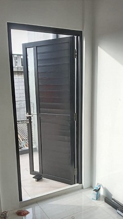 ROLLING DOOR & FOLDING GATE MURAH 081280350050 - panggilan cepat JABODETABEK 🙏🙏🙏 081280350050 - TUKANG LAS PANGGILAN, PEMASANGAN, JUAL, BELI, TT, SERVICE & BONGKAR PASANG : KONSTRUKSI BAJA, FOLDING GATE, HARMONIKA, ROLLING DOOR, ROLLING GRILLE, GARAGE DOOR, CANOPY, PAGAR, RAILLING TANGGA, BALKON, TERALIS, STAINLESS, SLIDING DOOR, PINTU GARASI, ATAP BAJA RINGAN, Tukang spesialis Jual Rolling door panggilan murah Jakarta, Tukang spesialis service rolling door panggilan murah jakarta, Tukang spesialis bongkar pasang rolling door panggilan murah Jakarta, Tukang spesialis Jual folding gate panggilan murah jakarta, Tukang spesialis service folding gate panggilan murah jakarta, Tukang spesialis bongkar pasang folding gate panggilan murah Jakarta  Call / WA: 081280350050 JASA SERVIS BONGKAR PASANG FOLDING GATE ROLLING DOOR  TERIMA JASA SERVIS BONGKAR PASANG PINTU FOLDINGGATE DAN PESAN BARU PINTU FOLDINGGATE DENGAN HARGA YANG BERSAHABAT. SERVIS BONGKAR PASANG FOLDINGGATE, SERVIS FOLDINGGATE. PESAN PINTU BARU FOLDINGGATE SERVIS, SERVIS FOLDINGGATE. SERVIS BONGKAR PASANG FOLDINGGATE, SERVIS PESANAN BARU.     Servis pintu Foldingate dan Bongkar pasang pintu Foldinggate-Cepat- Berkualitas dan Bergaransi.:Pintu Foldinggate yang Kami Jual dan Kami Service Antara Lain Pintu Foldinggate Besi Pintu,Foldinggate Galpanis dan pintu Foldinggate Pintu Harmonika  Kerusakan FOLDING GATE yang Sering Terjadi : Servis Bongkar Pasang Pintu Foldinggate Macet Seret Susah Buka Tutup Servis Bongkar pasang Silangan Patah-Patah, Bengkok-Bengkok Ancur Rusak. Servis Bongkar pasang Bering atau Roda yang dah Auus Rusak atau Miring. Servis Bongkar pasang Paka-Paku Ring-Ringnya pada Hilang. Servis Bongkar Pasang Las-lasnya yang Terlepas Copot. Servis Bongkar Pasang Daun pintu Foldingate Lepas Copot ngesrot ke Lantai atau ke Keramik. Servis bongkar pasang Pintu Macet dan Tidak Bisa Mengunci.                       Samapai Saat ini sudah RIBUAN ROLLING DOOR & RIBUAN FOLDING GATE yang Telah Kami pasang & Service atau Perbaiki Diseluruh wilayah Depok Jakarta Timur,Jakarta Selatan,Jabotabek Khususnya Pada Saat Akan ServicePintu Foldinggate Biasanya Dilakukan Survey Sebelumnya diliat apa -apanya Barang/ Seperpak Foldinggate yang harus diganti Akan Tetapi pada Saat Survay Untuk Service Foldinggate Teknisi Kami Selalu Sedia dan Siap Menerangkan keluahan Anda. Sehingga Jika HARGA Service Pintu Foldinggate Sudah DiACC atau Di Setujui maka peroses pengerjan service foldinggate dapat langsung di laksanakan pada hari yang sama..              Dengan demikian peroses Service Bongkar Pasang Foldinggate Menjadi lebih Cepat Dalam hal Eksekusi Perbaikan . Untuk hasil yang memuaskan, Service Bongkar pasang Pintu Foldinggate Di lakukan Oleh Tenaga Profesional dan Berpengalaman dalam menangani Service bongkar pasang pintu Foldinggate. Dengan demikian Pelanggan yang Mengajukan Service Bongkar Pasang Foldinggate akan Terjawab keinginannya untuk mengembalikannya fungsi pintu Foldinggate ke kondisi 90% seperti baru yang dapat di pungsikkkan dengan baik dan lancar. service bongkar pasang pintu foldinggate di kerjakan oleh Dua sampai Tiga Orang yang berpengalaman dalam hal Service bongkar pasang Pintu Foldinggate itu sendiri. Sehingga setelah pintu foldimnggate di Service kondisinya menjadi lebih baik. Banyak Tukang tukang Servis Foldinggate di depok di jakarta yang menawarkan jasa servis bongkar pasang pintu foldinggate tetapi setelah diservice mereka tidak memberi tahu atau memberikan arahan bagaimana menggunakan pintu Foldinggate yang baik dan benar. agar awet dalam pemakaian. tukang service foldinggate harus memiliki sekil yang cukup baik untuk mendapatkan hasil servis bongkar pasang pintu foldinggate baik dan maksimal.   berbagai macam bahan dan ketebalan foldinggate berbagai macam foldinggate yang Kami jual diantara lain: Foldinggate polos besi tebal 0,4mm, Foldinggate polos besi tebel 0,5, Foldinggate polos besi tebal 0,8mm, foldinggate galvanis tebal 0,4mm, Foldinggate galvanis tebal 0,5  Rolling door galvanis biasa           Rolling door super biasa              Rolling door Alumunium             Pemasangan Foldingate ,servics Foldinggate bongkar pasang Foldinggate di kerjakan oleh Tenaga kerja yang handal dan berpengalaman dibidangnya. ahli service rolling door murah Jakarta selatan,barat,utara,timur,pusat. service rolling door, folding gate murah jakarta, bogor, depok, bekasi  jual & jasa service rolling door jakarta termurah harga jasa service folding gate murah, ahli service rolling door tukang service folding gate, folding door jakarta selatan, utara, barat, timur, pusat, spesialis specialist garasi door murah, rolling door mesin otomatis listrik Jakarta dan folding gate murah, cat rolling door mesin, chain block, takel, rolling grille, one sheet, full perforated manual atau automatic, bolong-bolong, bongkar pasang dan pengecatan rolling folding serta ganti kunci rolling door, folding gate dan pintu kaca, Kami juga melayani jasa cuci sofa & karpet kantor, huruf timbul stainless, akrilik, kuningan dan instalasi listrik, jaringan lan dan wireless, jasa pasang wifi, hotspot, mikrotik dan jasa bongkar pasang canopy, jasa bongkar pasang partisi pintu kaca tempered & gypsum, tukang atau sipil untuk rumah, gedung, industri, rekolah, gudang, ruko, kantor, rumah ibadah, mall, pasar, dll, lokasi jabodetabek, Jakarta selatan, barat, timur, utara, pusat, bekasi, depok, sunter, kali malang, pulogadung, kelapagading, cempaka putih, manggadua, kota, otista, kramatjati, condet, cilandak, pasar rebo, cawang, kalibata, tebet, pancoran, saharjo, kuningan, mampang, buncit, blokm, bloks, kemang, jagakarsa, ragunan, siaga, lenteng agung, pasar minggu, pasar raya, rebo, fatmawati, radio dalam, senayan, cipete raya, grand wijaya center, pondok indah, slipi, grogol, kebonjeruk, jalan panjang.  Wilayah layanan jual & service rolling door takel kami meliputi seluruh plaza & pasar sejabodetabek, Jakarta, bogor, bekasi, depok, tangerang , Jakarta selatan, Jakarta timur, Jakarta barat, Jakarta utara, Jakarta pusat rolling door murah, rolling door termurah , rolling door paling murah, jual & service rolling door termurah , jual & service rolling door murah, jual & service rolling door paling murah, pasang rolling door termurah , pasang rolling door murah , pasang rolling door paling murah , harga rolling door termurah, harga rolling door murah, harga rolling door paling murah , specialist pasang rolling door murah , specialist pasang polling door termurah , specialist pasang rolling door paling murah , service rolling door termurah , service rolling door murah , service rolling door paling murah , ahli pasang rolling door termurah , ahli pasang rolling door murah , ahli pasang rolling door paling murah , specialist service rolling door murah, specialist service rolling door termurah, specialist service rolling door paling murah , bongkar pasang rolling door termurah , bongkar pasang rolling door murah , bongkar pasang rolling door paling murah , jasa service rolling door termurah , jasa service rolling door murah , jasa service rolling door paling murah , service & pasang rolling door termurah , service & pasang rolling door murah , service & pasang rolling door paling termurah, folding gate murah , folding gate termurah , folding gate paling termurah , jual & service folding gate murah , jual & service folding gate termurah , jual & service folding gate paling termurah , jual folding gate murah , jual folding gate termurah , jual folding gate paling murah , pasang folding gate termurah, pasang folding gate murah , pasang folding gate paling murah , harga folding gate murah, harga folding gate termurah , harga folding gate paling murah , specialist pasang folding gate murah , specialist pasang folding gate termurah, specialist pasang folding gate paling murah, service folding gate murah , service folding gate termurah, service folding gate paling termurah , ahli pasang folding gate murah , ahli pasang folding gate termurah, ahli pasang folding gate paling termurah, specialist service folding gate murah, specialist service folding gate termurah , specialist service folding gate paling termurah, bongkar pasang folding gate murah, bongkar pasang folding gate termurah , bongkar pasang folding gate paling termurah, jasa service folding gate murah, jasa service folding gate termurah, jasa service folding gate paling termurah , service & pasang folding gate murah, service & pasang folding gate termurah , service & pasang folding gate paling termurah,  Bagi anda yang membutuhkan pemasangan BARU atau SERVICE ROLLING DOOR & FOLDING GATE dengan harga paket yang sangat super murah... kami melayani pemasangan BARU atau SERVICE ROLLING DOOR & FOLDING GATE untuk rumah, Gedung, Industri, Sekolah, Ruko, Kantor, Rumah ibadah, Mall, Pasar, dll... dengan dukungan Teknisi yg Handal & berpengalaman dibidangnya. Dapatkan penawaran khusus dengan harga special murah & termurah dari Kami dengan harga paket yang sangat super murah... Kami melayani Jual rolling door, Service rolling door & Bongkar pasang rolling door dengan harga termurah, terbaik, berkualitas & bergaransi. Rolling door yang kami jual antara lain : rolling door one sheet full perforated ( bolong-bolong full) , rolling door one sheet kombinasi perforated ( bolong-bolong ditengah saja) , rolling door mesin, rolling door otomatis, rolling door electric motor operator, rolling door manual chain block operator, rolling door industri, rolling door semi perforated, rolling door full perforated, rolling door besi, rolling door galvalum, rolling door alumunium, rolling grille stainless & rolling grille alumuium. Berbagai macam ketebalan rolling door yang kami jual antara lain: rolling door 0, 3mm, rolling door 0, 35mm, rolling door 04mm, rolling door 0, 5mm, rolling door 0, 6mm, rolling door 0, 8mm, rolling door 1mm, rolling door 1, 2mm, rolling door 1, 4mm. Pemasangan rolling door, service rolling door maupun bongkar pasang rolling door Kawasan kami meliputi seluruh wilayah Indonesia a/ l: jakarta pusat, jakarta barat, jakarta timur, jakarta utara, jakarta selatan, tebet, kuningan, mampang, pasar minggu, tb simatupang, cilandak, kemang, cililitan, cawang, pulo gadung, kelapa gading, sunter, tanjung priok, cempaka putih, rawamangun, pondok kopi, klender, jatiwaringin, jati bening, pondok gede, lubang buaya, pinang ranti, kampung makasar, halim, bambu apus, ceger, kelapa dua wetan, lenteng agung, gatot subroto, cakung, ciledug, babelan, glodok, sudirman, kuningan, tanah abang, cinere, fatmawati, blok m, pancoran, kramat jati, cibubur, cipayung, bambu apus, ceger, manggarai, salemba, cipete, pondok labu, scbd, pasar rebo, cijantung, cipayung, ciracas, kemayoran, jagakarsa, ragunan, kebagusan, srengseng, cipulir, condet, tb simatupang, halim, cipinang, jatinegara, pasar senen, kemayoran, bungur, ciganjur, pademangan, ancol, mangga dua, gambir, matraman, kramat raya, gunung sahari, hayam wuruk, gajah mada, thamrin, tanah abang, kebon kacang, kebon jeruk, meruya, slipi, joglo, grogol, cengkareng, daan mogot, kapuk, pesing, pejompongan, senayan, parung, bogor, cileungsi, cimanggis, tangerang, bintaro, bsd, ciputat, depok, citayam, tambun, cibitung, lemah abang, sukatani, bekasi, cikarang dll. jasa service folding gate termurah Jakarta timur, barat, selatan, utara, pusat.                                                  service folding gate dengan berbagai mcam kerusakan dan keluhan, folding gate macet,robek,roda rusak,silangan patah dan lain lain. kami juga menerima pemasangan folding gate baru dengan berbagai macam bahan,slat galvalum,slat besi,dan lainnya. Murah,Free survey dan bergaransi rolling door murah, rolling door termurah, rolling door paling murah, jual & service rolling door termurah, jual & service rolling door murah, jual & service rolling door paling murah, pasang rolling door termurah, pasang rolling door murah , pasang rolling door paling murah, harga rolling door termurah, harga rolling door murah, harga rolling door paling murah, specialist pasang rolling door murah, specialist pasang rolling door termurah, specialist pasang rolling door paling murah, service rolling door termurah, service rolling door murah, service rolling door paling murah, ahli pasang rolling door termurah, ahli pasang rolling door murah, ahli pasang rolling door paling murah, specialist service rolling door murah, specialist service rolling door termurah, specialist service rolling door paling murah, bongkar pasang rolling door termurah, bongkar pasang rolling door murah, bongkar pasang rolling door paling murah, jasa service rolling door termurah, jasa service rolling door murah, jasa service rolling door paling murah, service & pasang rolling door termurah, service & pasang rolling door murah, service & pasang rolling door paling termurah, tukang servis rolling door murah, tukang servis rolling door termurah, tukang servis rolling door paling murah, jasa service rolling door murah, jasa service rolling door termurah, jasa service rolling door paling murah, ahli pasang rolling door murah, ahli pasang rolling door termurah, ahli pasang rolling door paling murah, spesialis servis rolling door murah, spesialis servis rolling door termurah, spesialis servis rolling door paling murah, jual rolling door murah, jual rolling door termurah, jual rolling door paling murah, folding gate murah, folding gate termurah, folding gate paling termurah, jual & Service folding gate murah, jual & service folding gate termurah, jual & service folding gate paling termurah , jual folding gate murah , jual folding gate termurah, jual folding gate paling murah, pasang folding gate termurah, pasang folding gate murah, pasang folding gate paling murah, harga folding gate murah, harga folding gate termurah, harga folding gate paling murah, specialist pasang folding gate murah, specialist pasang folding gate termurah, specialist pasang folding gate paling murah, service folding gate murah, service folding gate termurah, service folding gate paling termurah, ahli pasang folding gate murah, ahli pasang folding gate termurah, ahli pasang folding gate paling termurah, specialist service folding gate murah, specialist service folding gate termurah, specialist service folding gate paling termurah, bongkar pasang folding gate murah, bongkar pasang folding gate termurah, bongkar pasang folding gate paling termurah, jasa service folding gate murah, jasa service folding gate termurah, jasa service folding gate paling termurah, service & pasang folding gate murah, service & pasang folding gate termurah, service & pasang folding gate termurah, tukang servis folding gate paling murah, jasa service folding gate murah, jasa service folding gate termurah, jasa service folding gate paling murah, ahli pasang folding gate murah, ahli pasang folding gate termurah, ahli pasang folding gate paling murah, spesialis servis folding gate murah, spesialis servis folding gate termurah, spesialis servis folding gate paling murah, jual folding gate murah, jual folding gate termurah, jual folding gate paling murah,  Bagi anda yang membutuhkan pemasangan BARU atau SERVICE ROLLING DOOR & FOLDING GATE dengan harga paket yang sangat super murah... kami melayani pemasangan BARU atau SERVICE ROLLING DOOR & FOLDING GATE untuk rumah, Gedung, Industri, Sekolah, Ruko, Kantor, Rumah ibadah, Mall, Pasar, dll... dengan dukungan Teknisi yg Handal & berpengalaman dibidangnya. Dapatkan penawaran khusus dengan harga special murah & termurah dari Kami dengan harga paket yang sangat super murah... Kawasan kami meliputi seluruh wilayah Indonesia a/ l: jakarta Pusat, Jakarta Barat, Jakarta Timur, Jakarta Utara, Jakarta Selatan, Tebet, Kuningan, Mampang, Pasar Minggu, TB Simatupang, Cilandak, Kemang, Cililitan, Cawang, Pulo Gadung, kelapa gading, Sunter, tanjung priok, cempaka putih, rawamangun, pondok kopi, klender, jatiwaringin, jati bening, pondok gede, lubang buaya, pinang ranti, kampung makasar, halim, bambu apus, ceger, kelapa dua wetan, Lenteng Agung, Gatot Subroto, Cakung, ciledug, babelan, Glodok, Sudirman, kuningan, tanah Abang, Cinere, Fatmawati, Blok M, pancoran, Kramat jati, Cibubur, cipayung, bambu apus, ceger, Manggarai, Salemba, Cipete, pondok labu, SCBD, pasar rebo, cijantung, cipayung, ciracas, kemayoran, jagakarsa, ragunan, kebagusan, srengseng, cipulir, condet, TB Simatupang, halim, cipinang, jatinegara, pasar senen, kemayoran, bungur, ciganjur, pademangan, ancol, mangga dua, gambir, matraman, kramat raya, gunung sahari, hayam wuruk, gajah mada, thamrin, tanah abang, kebon kacang, kebon jeruk, meruya, slipi, joglo, grogol, cengkareng, daan mogot, kapuk, pesing, pejompongan, senayan, Parung, Bogor, Cileungsi, Cimanggis, Tangerang, Bintaro, BSD, Ciputat, Depok, Citayam, tambun, cibitung, lemah abang, sukatani, Bekasi, Cikarang, Gajah Mada Plaza, ITC Cempaka Mas, Menteng Plaza, Plaza Indonesia, EX Plaza Indonesia, Sarinah Plaza, Grand Indonesia Shopping Town, Plaza Atrium, Lifestyle X' nter, Senayan City, Plaza Senayan, Mangga Dua Pasar Pagi, Mall Mangga Dua, Harco Mas Mangga Dua, Mangga Dua Square, ITC Roxy Mas, MGK Kemayoran, Thamrin City, Atrium Senen, Pasar Tanah Abang , ITC Mangga Dua, Mall Kelapa Gading I - III & V, Mall Sunter, Pluit Village, Pasar Pagi Mangga Dua, WTC Mangga Dua, Pluit Junction, Mall Artha Gading, Sports Mall Kelapa Gading, Kelapa Gading Trade Center, Mall of Indonesia, Emporium Pluit, La Piazza, Mangga Dua Square, Kramat Jati Indah Plaza, Ramayana Kramat Jati Indah, Cibubur Junction, Cibubur Square, Pusat Grosir Cililitan, Pusat Grosir Jatinegara, Tamini Square, MT Haryono Square, Pulogadung Trade Center, Mal Graha Cijantung, Arion Mall, Buaran Plaza, Rawamangun Square, Arion Plaza, Ramayana Perumnas Klender, Mall CitraGrand, Lindeteves Trade Center, Glodok Plaza, Harco Glodok, Lokasari Plaza, Mall Ciputra, Mall Daan Mogot, Mall Puri Indah, Mall Taman Anggrek, Slipi Jaya Plaza, Mall Taman Palem, St Moritz Mall, Central Park Jakarta, Seasons City, PX Pavillion, Mal Kalibata, Cilandak Town Square, Mal Cilandak, Bintaro Plaza, Blok M Plaza, Blok M Square, ITC Fatmawati, ITC Kuningan, ITC Ambasador, Mal Ambassador, Mall Blok M, Pondok Indah Mall I & II, Melawai Plaza, Pasaraya Manggarai, pacific Place, Plaza Semanggi, Setiabudi One, ITC Permata Hijau, Pejaten Village, Gandaria City, City Walk Sudirman, Epicentrum Walk Rasuna, Ciputra World Jakarta, Kota Kasablanka, Kuningan City, Gajah Mada Plaza, ITC Cempaka Mas ( Carrefour Dept. Store) , Menteng Plaza, Plaza Indonesia ( PI) , EX Plaza Indonesia, Sarinah Plaza, Grand Indonesia, Shopping Town, Atrium Plaza, Lifestyle X' nter / f’ X ( Dulu Sudirman Palace) , Senayan City, Plaza Senayan, Dusit Mangga Dua / Le Grandeur Mangga Dua Hotel, Mall Mangga Dua, Harco Mas Mangga Dua, Mangga Dua Square ( Carrefour Dept. Store) , ITC Roxy Mas, Mega Glodok Kemayoran / MGK, Kemayoran, Thamrin City, Pasar Tanah Abang, Pusat Pertokoan Duta Merlin, ITC Mangga Dua, Mall Kelapa Gading I & III, Mall Sunter, Pluit Village, Pasar Pagi Mangga Dua, WTC Mangga Dua, Pluit Junction, Mall Artha Gading, Sports Mall Kelapa Gading, Kelapa Gading Trade Center, Kelapa Gading Hypermall, Mall of Indonesia / MOI, Mall Emporium Pluit, La Piazza / Lapiz, Mall Kalibata, Cilandak Town Square / Citos, Mall Cilandak, Bintaro Plaza, Blok M Plaza, Blok M Square, ITC Fatmawati, ITC Kuningan, ITC Ambasador, Mall Ambasador, Mall Blok M, Pondok Indah Mall I & II / PIM, Melawai Plaza, Pasaraya Manggarai, Pacific Place, Plaza Semanggi, Setiabudi One, ITC Permata Hijau, Pejaten Village, Gandaria City, City Walk Sudirman, Epicentrum Walk Rasuna, Tendean Plaza, Pasar Bata Putih, Pasar Raya Dept. Store, Lindeteves Trade Center / LTC Glodok, Glodok Plaza, Harco Glodok, Lokasari Plaza, Mall Ciputra ( d/ h Citraland Mall) , Mall Daan Mogot, Mall Puri Indah, Mall Taman Anggrek, Slipi Jaya Plaza, Mall Taman Palem, St Moritz Mall ( Dibuka Tahun 2013) , Central Park Jakarta, Seasons City, PX Pavillion, Roxy Mas Square, Pinangsia Plaza, Kramat Jati Indah Plaza / KJI Plaza, Ramayana Kramat Jati Indah, Cibubur Junction, Cibubur Square, Pusat Grosir Cililitan / PGC, Pusat Grosir Jatinegara / PGJ, Tamini Square, MT Haryono Square, Pulogadung Trade Center / PTC, Mall Graha Cijantung, Arion Plaza, Buaran Plaza / BP, Mall Citra Klender, Rawamangun Square, Grand Cakung, Pasar Perumnas Klender, Plaza Ekalokasari, Botani Square, Bogor Plaza, Bogor Trade Mall, Plaza Jambu Dua, Bogor Indah Plaza, Bellanova Country Mall, Depok Town Square / Detos, ITC Depok, Mall Cinere, Mall Depok, Margo City, Plaza Depok, ACE-Index Building, Tangerang City, Metropolis Town Square, Supermal Karawaci, CBD Ciledug, City Mall Mauk, BSD Junction, ITC BSD, Summarecon Mal Serpong, Plaza BSD, Bintaro Plaza, WTC Matahari, Giant Melati Mas, Giant BSD City, Teraskota, Plaza Serpong, Living World Alam Sutera, BSD Square, Mall Alam Sutera, Grand Mall Bekasi, Bekasi Trade Centre, Carrefour Harapan Indah, Mall Lippo Cikarang, Bekasi Square, Mall Metropolitan / MM, Mega Bekasi Hypermall, Bekasi Cyber Park, Sentra Grosir Cikarang, Plaza Pondok Gede. dll. Tukang service folding gate murah FREE SURVE DAN BERGARANSI  Bagi anda yang membutuhkan pemasangan BARU atau SERVICE ROLLING DOOR & FOLDING GATE dengan harga paket yang sangat super murah... kami melayani pemasangan BARU atau SERVICE ROLLING DOOR & FOLDING GATE untuk rumah, Gedung, Industri, Sekolah, Ruko, Kantor, Rumah ibadah, Mall, Pasar, dll... dengan dukungan Teknisi yg Handal & berpengalaman dibidangnya. Dapatkan penawaran khusus dengan harga special murah & termurah dari Kami dengan harga paket yang sangat super murah... Kami melayani Jual rolling door, Service rolling door & Bongkar pasang rolling door dengan harga termurah, terbaik, berkualitas & bergaransi. Rolling door yang kami jual antara lain : rolling door one sheet full perforated (bolong-bolong full), rolling door one sheet kombinasi perforated (bolong-bolong ditengah saja), rolling door mesin, rolling door otomatis, rolling door electric motor operator, rolling door manual chain block operator, rolling door industri, rolling door semi perforated, rolling door full perforated, rolling door besi, rolling door galvalum, rolling door alumunium, rolling grille stainless & rolling grille alumuium. Berbagai macam ketebalan rolling door yang kami jual antara lain: rolling door 0, 3mm, rolling door 0, 35mm, rolling door 04mm, rolling door 0, 5mm, rolling door 0, 6mm, rolling door 0, 8mm, rolling door 1mm, rolling door 1, 2mm, rolling door 1, 4mm. Pemasangan rolling door, service rolling door maupun bongkar pasang rolling door Kawasan kami meliputi seluruh wilayah Indonesia a/l: jakarta Pusat, Jakarta Barat, Jakarta Timur, Jakarta Utara, Jakarta Selatan, Tebet, Kuningan, Mampang, Pasar Minggu, TB Simatupang, Cilandak, Kemang, Cililitan, Cawang, Pulo Gadung, kelapa gading, Sunter, tanjung priok, cempaka putih, rawamangun, pondok kopi, klender, jatiwaringin, jati bening, pondok gede, lubang buaya, pinang ranti, kampung makasar, halim, bambu apus, ceger, kelapa dua wetan, Lenteng Agung, Gatot Subroto, Cakung, ciledug, babelan, Glodok, Sudirman, kuningan, tanah Abang, Cinere, Fatmawati, Blok M, pancoran, Kramat jati, Cibubur, cipayung, bambu apus, ceger, Manggarai, Salemba, Cipete, pondok labu, SCBD, pasar rebo, cijantung, cipayung, ciracas, kemayoran, jagakarsa, ragunan, kebagusan, srengseng, cipulir, condet, TB Simatupang, halim, cipinang, jatinegara, pasar senen, kemayoran, bungur, ciganjur, pademangan, ancol, mangga dua, gambir, matraman, kramat raya, gunung sahari, hayam wuruk, gajah mada, thamrin, tanah abang, kebon kacang, kebon jeruk, meruya, slipi, joglo, grogol, cengkareng, daan mogot, kapuk, pesing, pejompongan, senayan, Parung, Bogor, Cileungsi, Cimanggis, Tangerang, Bintaro, BSD, Ciputat, Depok, Citayam, tambun, cibitung, lemah abang, cikarang.  Tukang service folding gate, rolling door murah  jual & jasa service rolling door murah jakarta & jasa service harga ahli tukang folding gate dan folding door termurah jakarta , spesialis specialist garasi door otomatis, rolling door mesin, chain block, takel, rolling grille, one sheet, full perforated, bolong-bolong, manual atau automatic, bongkar pasang ganti kunci cat rolling dan folding. Kami juga melayani jasa instalasi listrik, pabx, jaringan lan dan wireless, jasa pasang wifi, hotspot, mikrotik dan jasa bongkar pasang reklame , billboard & neon box, canopy, jasa bongkar pasang partisi pintu kaca tempered & gypsum, tukang atau sipil plumbing, ac untuk rumah, gedung, industri, rekolah, gudang, ruko, kantor, rumah ibadah, mall, pasar, dll, lokasi jabodetabek, jakarta selatan, utara, barat, timur, pusat, bekasi, depok, sunter, kali malang, pulogadung, kelapagading, cempaka putih, manggadua, kota, otista, kramatjati, condet, cilandak, pasar rebo, cawang, kalibata, tebet, pancoran, saharjo, kuningan, mampang, buncit, blokm, bloks, kemang, jagakarsa, ragunan, siaga, lenteng agung, pasar minggu, pasar raya, rebo, fatmawati, radio dalam, senayan, cipete raya, grand wijaya center, pondok indah, slipi, grogol,  HARGA PROMOSI….   Jasa pemasangan baru, jual service dan bongkar pasang ROLLING DOOR, ROLLING GRILLE, HARMONIKA, FOLDING GATE, Note : harga di tentukan setelah dilakukan pengecekan / survei dan dihitung dari sparepart dan kesulitan kerja, dengan tenaga ahli & profesional kami Melayani panggilang SeJabodetabek Jakarta barat, jakarta selatan, jakarta pusat, jakarta timur, jakarta utara, bekasi, tangerang, depok, bogor, A/L tukang rolling door cengkareng, tukang rolling door semanan, tukang rolling door murah taman palem, tukang rolling door murah kalideras, tukang rolling door murah daan mogot, tukang rolling door murah pesing, tukang rolling door murah jelambar, tukang rolling door murah rawa buaya, tukang rolling door murah, puri kembangan, tukang rolling door murah, duri kosambi, tukang rolling door murah karang tengah, tukang rolling door murah meruya, tukang rolling door murah joglo, tukang rolling door murah kedoya, tukang rolling door murah kebon jeruk, tukang rolling door murah srengseng, tukang rolling door murah kelapa dua, tukang rolling door murah pos pengumben, tukang rolling door murah rawa belong, tukang rolling door murah palmerah, tukang rolling door murah slipi, tukang rolling door murah kemanggisan, tukang rolling door murah tomang, tukang rolling door murah tanjung duren, tukang rolling door murah grend ville, tukang rolling door murah grogol, tukang rolling door murah permata hijau, tukang rolling door murah kebayoran lama, tukang rolling door murah kebayoran baru, tukang rolling door murah cipulir, tukang rolling door murah ululjami, tukang rolling door murah senayan, tukang rolling door murah pakubuwono, tukang rolling door murah hang lekir, tukang rolling door murah mayestik, tukang rolling door murah bulungan, tukang rolling door murah melawai, tukang rolling door murah panglima polim, tukang rolling door murah radio dalam, tukang rolling door murah gandaria, tukang rolling door murah pondok indah, tukang rolling door murah pondok pinang, tukang rolling door murah blok m, tukang rolling door murah darmawangsa, tukang rolling door murah panglima polim, tukang rolling door murah fatmawati, tukang rolling door murah cipete, tukang rolling door murah cilandak, tukang rolling door murah lebak bulus, tukang rolling door murah tb simatupang, tukang rolling door pondok labu, tukang rolling door ragunan, tukang rolling door murah srengseng sawah, tukang rolling door murah kebagusan, tukang rolling door murah jagakarsa, tukang rolling door murag lenteng agung, tukang rolling door murah tanjung barat, tukang rolling door murah pasar minggu, tukabg rolling door murah kalibata, tukang rolling door murah duren tiga, tukang rolling door murah mampang, tukang rolling door murah kapten tendean, tukang rolling door murah pejaten, tukang rolling door murah jatipadang, tukang rolling door murah bangka, tukang rolling door murah kemang, tukang rolling door murah ampera, tukang rolling door murah pancoran, tukang rolling door murah tebet, tekang rolling door murah saharjo, tukang rolling door murah manggarai, tukang rolling door murah semanggi, tukang rolling door murah kuningan, tukang rolling door murah cawang, tukang rolling door murah dewisartika, tukang rolling door murah uki, tukang rolling door murah cililitan, tukang rolling door murah condet, tukang rolling door murah cijantung, tukang rolling door murah kramat jati, tukang rolling door murah pondok gede, tukang rolling door murah kalimalang, tukang rolling door murah duren sawit, tukang rolling door jatiwaringin, tukang rolling door cipinang, tukang rolling door pondok bambu, tukang rolling door gembrong, tukang rolling door jatinegara tukang rolling door prumpung, tukang rolling door otista, tukang rolling door kampung melayu, tukang rolling door pramuka, tukang rolling door matraman, tukang rolling door utan kayu, tukang rolling door pemuda, tukang rolling door rawamangun, tukang rolling door kebon nanas, tukang rolling door salemba, tukang rolling door percetakan negara, tukang rolling door paseban, tukang rolling door galur, tukang rolling door tanah tinggi, tukang rolling door cempaka putih, tukang rolling door gunung sahari, tukang rolling door kemayoran, tukang rolling door pasar baru, tukang rolling door mangga besar, tukang rolling door sawah besar, tukang rolling door mangga besar, tukang rolling door pecenongan, tukang rolling door harmoni, tukang rolling door petojo, tukang rolling door cideng, tukang rolling door tanah abang, tukang rolling door kota bambu, tukang rolling door kebon kacang, tukang rolling door kebon melati, tukang rolling door sarinah, tukang rolling door kebon sirih, tukang rolling door cikini, tukang rolling door menteng, tukang rolling door bendungan hilir ( benhil ) tukang rolling door setia budi, tukang rolling door casablanka, tukang rolling door petamburan.  jual & jasa service rolling door murah jakarta & jual huruf timbul stainless, akrilik, kuningan harga jasa service folding gate ahli service rolling door tukang service folding gate dan folding door termurah jakarta , spesialis specialist garasi door, rolling door otomatis dan folding gate, cat rolling door mesin, chain block, takel, rolling grille, one sheet, full perforated manual atau automatic, bolong-bolong, bongkar pasang dan pengecatan rolling folding serta ganti kunci rolling door, folding gate dan pintu kaca. Kami juga melayani jasa instalasi listrik, jaringan lan dan wireless, jasa pasang wifi, hotspot, mikrotik dan jasa bongkar pasang canopy, jasa bongkar pasang partisi pintu kaca tempered & gypsum, tukang atau sipil untuk rumah, gedung, industri, rekolah, gudang, ruko, kantor, rumah ibadah, mall, pasar, dll, lokasi jabodetabek, jakarta selatan, utara, barat, timur, pusat, bekasi, depok, sunter, kali malang, pulogadung, kelapagading, cempaka putih, manggadua, kota, otista, kramatjati, condet, cilandak, pasar rebo, cawang, kalibata, tebet, pancoran, saharjo, kuningan, mampang, buncit, blokm, bloks, kemang, jagakarsa, ragunan, siaga, lenteng agung, pasar minggu, pasar raya, rebo, fatmawati, radio dalam, senayan, cipete raya, grand wijaya center, pondok indah, slipi, grogol, kebonjeruk, jalan panjang.                                                                                                                                                                          jasa service rolling door termurah Jakarta timur, barat, utara, selatan, pusat.                                                             FREE SURVEY DAN BERGARANSI, Bagi anda yang membutuhkan pemasangan BARU atau SERVICE ROLLING DOOR & FOLDING GATE dengan harga paket yang sangat super murah. Kawasan kami meliputi seluruh wilayah Indonesia a/l: jakarta Pusat, Jakarta Barat, Jakarta Timur, Jakarta Utara, Jakarta Selatan, Tebet, Kuningan, Mampang, Pasar Minggu, TB Simatupang, Cilandak, Kemang, Cililitan, Cawang, Pulo Gadung, kelapa gading, Sunter, tanjung priok, cempaka putih, rawamangun, pondok kopi, klender, jatiwaringin, jati bening, pondok gede, lubang buaya, pinang ranti, kampung makasar, halim, bambu apus, ceger, kelapa dua wetan, Lenteng Agung, Gatot Subroto, Cakung, ciledug, babelan, Glodok, Sudirman, kuningan, tanah Abang, Cinere, Fatmawati, Blok M, pancoran, Kramat jati, Cibubur, cipayung, bambu apus, ceger, Manggarai, Salemba, Cipete, pondok labu, SCBD, pasar rebo, cijantung, cipayung, ciracas, kemayoran, jagakarsa, ragunan, kebagusan, srengseng, cipulir, condet, TB Simatupang, halim, cipinang, jatinegara, pasar senen, kemayoran, bungur, ciganjur, pademangan, ancol, mangga dua, gambir, matraman, kramat raya, gunung sahari, hayam wuruk, gajah mada, thamrin, tanah abang, kebon kacang, kebon jeruk, meruya, slipi, joglo, grogol, cengkareng, daan mogot, kapuk, pesing, pejompongan, senayan, Parung, Bogor, Cimanggis, Tangerang, Bintaro, BSD, Ciputat, Depok, Citayam, tambun, cibitung, lemah abang, sukatani, Bekasi, Cikarang. Gajah Mada Plaza, ITC Cempaka Mas, Menteng Plaza, Plaza Indonesia, EX Plaza Indonesia, Sarinah Plaza, Grand Indonesia Shopping Town, Plaza Atrium, Lifestyle X'nter, Senayan City, Plaza Senayan, Mangga Dua Pasar Pagi, Mall Mangga Dua, Harco Mas Mangga Dua, Mangga Dua Square, ITC Roxy Mas, MGK Kemayoran, Thamrin City, Atrium Senen, Pasar Tanah Abang , ITC Mangga Dua, Mall Kelapa Gading, Mall Sunter, Pluit Village, Pasar, WTC Mangga Dua, Pluit Junction, Mall Artha Gading, Sports Mall Kelapa Gading, Kelapa Gading Trade Center, Mall of Indonesia, Emporium Pluit, La Piazza, Mangga Dua Square, Kramat Jati Indah Plaza, Ramayana Kramat Jati Indah, Cibubur Junction, Cibubur Square, Pusat Grosir Cililitan, Pusat Grosir Jatinegara, Tamini Square, MT Haryono Square, Pulogadung Trade Center, Mal Graha Cijantung, Arion Mall, Buaran Plaza, Rawamangun Square, Arion Plaza, Ramayana Perumnas Klender, Mall CitraGrand, Lindeteves Trade Center, Glodok Plaza, Harco Glodok, Lokasari Plaza, Mall Ciputra, Mall Daan Mogot, Mall Puri Indah, Mall Taman Anggrek, Slipi Jaya Plaza, Mall Taman Palem, St Moritz Mall, Central Park Jakarta, Seasons City, PX Pavillion, Mal Kalibata, Cilandak Town Square, Mal Cilandak, Bintaro Plaza, Blok M Plaza, Blok M Square, ITC Fatmawati, ITC Kuningan, ITC Ambasador, Mal Ambassador, Mall Blok M, Pondok Indah Mall I & II, Melawai Plaza, Pasaraya Manggarai, pacific Place, Plaza Semanggi, Setiabudi One, ITC Permata Hijau, Pejaten Village, Gandaria City, City Walk Sudirman, Epicentrum Walk Rasuna, Ciputra World Jakarta, Kota Kasablanka, Kuningan City, Gajah Mada Plaza, ITC Cempaka Mas (Carrefour Dept. Store), Menteng Plaza, Plaza Indonesia (PI), EX Plaza Indonesia, Sarinah Plaza, Grand Indonesia, Shopping Town, Atrium Plaza, Lifestyle X'nter / f’X (Dulu Sudirman Palace), Senayan City, Plaza Senayan, Dusit Mangga Dua / Le Grandeur Mangga Dua Hotel, Mall Mangga Dua, Harco Mas Mangga Dua, Mangga Dua Square (Carrefour Dept. Store), ITC Roxy Mas, Mega Glodok Kemayoran, Thamrin City, Pasar Tanah Abang, Pusat Pertokoan Duta Merlin, ITC Mangga Dua, Mall Kelapa Gading I & III, Mall Sunter, Pluit Village, Pasar Pagi Mangga Dua, WTC Mangga Dua, Pluit Junction, Mall Artha Gading, Sports Mall Kelapa Gading, Kelapa Gading Trade Center, Kelapa Gading Hypermall, Mall of Indonesia / MOI, Mall Emporium Pluit, La Piazza / Lapiz, Mall Kalibata, Cilandak Town Square / Citos, Mall Cilandak, Bintaro Plaza, Blok M Plaza, Blok M Square, ITC Fatmawati, ITC Kuningan, ITC Ambasador, Mall Ambasador, Mall Blok M, Pondok Indah Mall I & II / PIM, Melawai Plaza, Pasaraya Manggarai, Pacific Place, Plaza Semanggi, ITC Permata Hijau, Pejaten Village, Gandaria City, City Walk Sudirman, Epicentrum Walk Rasuna, Tendean Plaza, Pasar Bata Putih, Pasar Raya Dept. Store, Lindeteves Trade Center / LTC Glodok, Glodok Plaza, Harco Glodok, Lokasari Plaza, Mall Ciputra (d/h Citraland Mall), Mall Daan Mogot, Mall Puri Indah, Mall Taman Anggrek, Slipi Jaya Plaza, Mall Taman Palem, St Moritz Mall, Central Park Jakarta, Seasons City, PX Pavillion, Roxy Mas Square, - lihat pin bbm di atas kontak penjual - Plaza, Kramat Jati Indah Plaza / KJI Plaza, Ramayana Kramat Jati Indah, Cibubur Junction, Cibubur Square, Pusat Grosir Cililitan / PGC, Pusat Grosir Jatinegara / PGJ, Tamini Square, MT Haryono Square, Pulogadung Trade Center / PTC, Mall Graha Cijantung, Arion Plaza, Buaran Plaza / BP, Mall Citra Klender, Rawamangun Square. dll.  jasa service rolling door termurah, folding gate murah jakarta jual jasa service rolling door murah jakarta termurah, jasa service harga ahli tukang folding gate dan folding door termurah jakarta , spesialis specialist garasi rolling door mesin, takel, rolling grille, one sheet, full perforated, bolong-bolong, manual atau automatic, bongkar pasang ganti kunci cat rolling dan folding. canopy, jasa bongkar pasang partisi pintu kaca tempered & gypsum tukang service folding gate jakarta termurah selatan, barat, timur, utara, pusat. P R O M O S I jual & jasa service rolling door murah jakarta & jual huruf timbul stainless, akrilik, kuningan harga jasa service folding gate ahli service rolling door tukang service folding gate dan folding door termurah jakarta , spesialis specialist garasi door, rolling door otomatis dan folding gate, cat rolling door mesin, chain block, takel, rolling grille, one sheet, full perforated manual atau automatic, bolong-bolong, bongkar pasang dan pengecatan rolling folding serta ganti kunci rolling door, folding gate dan pintu kaca. Kami juga melayani jasa instalasi listrik, jaringan lan dan wireless, jasa pasang wifi, hotspot, mikrotik dan jasa bongkar pasang canopy, jasa bongkar pasang partisi pintu kaca tempered & gypsum, tukang atau sipil untuk rumah, gedung, industri, rekolah, gudang, ruko, kantor, rumah ibadah, mall, pasar, dll, lokasi jabodetabek, jakarta selatan, utara, barat, timur, pusat, bekasi, depok, sunter, kali malang, pulogadung, kelapagading, cempaka putih, manggadua, kota, otista, kramatjati, condet, cilandak, pasar rebo, cawang, kalibata, tebet, pancoran, saharjo, kuningan, mampang, buncit, blokm, bloks, kemang, jagakarsa, ragunan, siaga, lenteng agung, pasar minggu, pasar raya, rebo, fatmawati, radio dalam, senayan, cipete raya, grand wijaya center, pondok indah, slipi, grogol, kebonjeruk, jalan panjang. Tukang rolling door panggilan jakarta timur MELAYANI JASA SERVICE/ PERBAIKAN ROLLING DOOR FOLDING GATE ROLLING GRILLE dengan harga paket yang sangat super murah SESUAI TINGKAT KERUSAKAN DAN KONDISI dengan dukungan Teknisi yg Handal & berpengalaman dibidangnya. Dapatkan penawaran khusus dengan harga special murah & termurah dari Kami FREE SURVEY kerusakan dilokasi juragan / free konsultasi dan garansi pengerjaan FREE SURVEY/ KONSULTASI / dan GARANSI Kami jasa, tukang, ahli, Perbaikan,reparasi, service, benerin, perbaiki pengecatan,repair, bongkar dan pemasangan baru -rolling door -grille -folding gate -harmonika -pintu besi -pagar besi -garasi -tralis dll dengan teknisi handal dan berpengalaman melayani pemasangan baru dan pesanan Rolling door manual Rolling door one sheet Rolling door full perforated Rolling door kombinasi Perforated Rolling grille Folding gate pintu Harmonika Canopy Tralis dll dengan harga termurah dan berkualitas cocok untuk anda yg ingin pasang baru dengan harga terjangkau namun tetap berkualitas kami juga melayani jasa service reparasi dan perbaikan dengan harga termurah SESUAI KERUSAKAN DAN KONDISI di kerjakan oleh tenaga ahli yg berpengalaman dan profesional dapat kan paket harga termurah bila anda menghubungi kami sekarang. kami melayani area JAKARTA dan SEKITAR NYA Nb: harga tertera dapat berubah sesuai kesepakapan dua belah pihak/hrga perbaikan tergantung kerusakan ukuran dan kesulitan pengerjaan Segera hubungi kami langsung Kami yang survey Kami yang kerjakan Harga kami berikan paket terbaik dan murah FREE SURVEY/ KONSULTASI / dan GARANSI Tag. Wilayah pengerjaan kami : jakarta,Cakung,rorotan,tambun, rengas,marunda,cilincing,priok,semper,sukapudua, pondok, kopi,malaka, penggilingan, ulogadung,halim,cawang, sumur batu,rawa ternate, ujung menteng,kalibaru, pulogebang, bambu apus,cipinang, rawa bambu, klender, jatinegara, duren sawit, buaran,dewi sartika, bintara,harapan indah,pondok ungu,bojong, taruma jaya, pekayon,jati Asih,jatiwaringin,kalimalang,kranji,bekasi, pejuang, bulakapal,tambun,cibitung,cikarang,rawamangun,kelapa gading, yos sudarso, mambo, enggano, ancol, mangga dua, gunung ashari, hayam wuruk, tamansari, mangga besar,pecenongan,tipar cakung, rorotan, suka pura, lagoa, tugu utara, rawa badak, kebon bawang, koja, rawa malang, marunda, kali baru, cilincing raya,ujung kerawang, ujung menteng, pulogebang, kranji,jaka sampurna,kalimalang, harapan jaya, harapan mulya,marga mulya, perjuangan,harapan indah, agus salim, margahayu, duren jaya, jatimulya,pekayon, setia mekar, sultan hasanudin, tambun,cibuntu, jababeka, cibitung, harja mekar, kali jaya, danau indah, suka resmi, wangunharja, tegalgede, cibarusah, kali baru,rawa lumbu, bojong menteng, bintara,jaka setia, sawah besar,pencenongan, cideng, hayam wuruk, gajah mada,asemka,jatiwaringin, pondok gede, pondok pinang, pinang ranti, jati rawaterate,pulogadung,rawamangun,cipinang,jatinegara,matraman, kampong melayu, otista, cipinang,klender, buaran, duren sawit,pondok bamboo Pulogebang, durensawit, raya bekasi, sultan agung, harapan indah, harapan jaya,kaliabang,pondok ungu,bintara, sumber artha, kranji, agussalim, pekayon, rawaterate, pul bambu, radeninten, kalimalang, jatiwaringin, jati jatiasih, pekayon, pondokgede,k alimalang, pinanG ranti, radeninten, cawang, kramatjati, cijantung, pasari durensawit, rawasari, rawamangun, cipinang, jatinegara, klender, buaran, cakung, ujungmenteng, pulogebang, rawatera te, pegangsaandua,p enggilingan, petojo, tambora, pecenongan, lokasari, hayamwuruk, gajahmada, grogol,cideng, daanmogot, gunungsahari, senen, galur, tanahtinggi, joharbaru, percetakan negara, matraman, pramuka, pulogadung, penggilingan, cakung, pegangsaan dua, sukapura, semper, koja, lagoa, rawabadak, kebon bawang, pademangan, durensawit, pondokkopi, bongkok, indoforland, mangga besar, sawah besar, petojo, cideng, kebonsirih, kwitang, johar baru, galur,g empol, senen, tanah tinggi, cempakamas, cempaka putih, pulomas,kelapa gading, rawalumbu, kalimalang tambun,bulak kapal, indoforleand,cibitung,cikarang, utan panjang, serdang,cempakabaru,kemayoran, kebon kosong,sumur batu, gunung sahari, tebet, manggarai, pancoran, citayam, ciganjur, bojong, toleiskandar, juanda, Bintara, kota baru, kranji, jaka sampurna,beji, cimanggis, citayam , limo, lubang buaya, cimanggis, citayam, cipayung Serdang, pulo jahe, citayam, depok Pinang ranti, pulogebang sumber artha jati mulya setia darma kaliabang pondok ungu   service folding gate termurah jakarta timur, barat, utara, selatan, pusat. FREE SURVEY, FREE KONSULTASI DAN BERGARANSI Bagi anda yang membutuhkan pemasangan BARU atau SERVICE ROLLING DOOR & FOLDING GATE dengan harga paket yang sangat super murah...dengan dukungan Teknisi yg Handal & berpengalaman dibidangnya. Dapatkan penawaran khusus dengan harga special murah & termurah dari Kami dengan harga paket yang sangat super murah... Kawasan kami meliputi seluruh wilayah Indonesia a/ l: jakarta Pusat, Jakarta Barat, Jakarta Timur, Jakarta Utara, Jakarta Selatan, Gambir, Kebon Kelapa, Petojo Utara, Duri Pulo, Cideng, Petojo Selatan, Bendungan Hilir, Tanah Abang, Karet Tengsin, Kebon Melati, Kebon Kacang, Kampung Bali, Petamburan, Gelora, Menteng, Pegangsaan, Cikini, Kebon Sirih, Gondangdia, Senen, Kwitang, Kenari, Paseban, Kramat, Bungur, Cempaka Putih Timur, Cempaka Putih, Cempaka Putih Barat, Cempaka Putih, Galur, Johar Baru, Tanah Tinggi, Kampung Rawa, Rawasari, Gunung Sahari Selatan, Kemayoran, Kebon Kosong, Kemayoran, Harapan Mulya, Sumur Batu, Serdang, Utan Panjang, Kemayoran, Pasar Baru, Sawah Besar, Gunung Sahari Utara, Sawah Besar, Mangga Dua Selatan, Karang Anyar, Kartini, Sawah Besar, - lihat pin bbm di atas kontak penjual -, Tamansari, Glodok, Tamansari, Keagungan, Tamansari, Krukut, Tamansari, Tangki, Tamansari, Mangga Besar, Tamansari, Tanah Sareal, Malaka, Tambora, Pekojan, Jembatan Lima, Krendang, Duri Selatan, Duri Utara, Kalianyar, Jembatan Besi, Tambora, Angke, Tambora, Slipi, Kota Bambu Selatan, Palmerah, Kota Bambu Utara, Jati Pulo, Tomang, Grogol, Petamburan, Jelambar Baru, Wijaya Kusuma, Tanjung Duren Utara, Kemanggisan, Palmerah, Duri Kepa, Kebon Jeruk, Selatan, Kedoya Utara, Sukabumi Utara, Kebon Jeruk, Kelapa Dua, Sukabumi Selatan, Kembangan Barat, Kembangan, Kembangan Timur, Kembangan, Meruya Utara, Serengseng, Joglo, Kembangan, Meruya , Kembangan, Kedaung Kaliangke, Cengkareng, Kapuk, Cengkareng, Cengkareng Barat, Cengkareng, Cengkareng Timur, Cengkareng, Rawa Buaya, Cengkareng, Duri Kosambi, Kamal, Kalideres, Tegal Alur, Pegadungan, Kalideres, Jakarta Barat, Kalideres, Semanan, Kalideres, Kebayoran Baru, Kramat Pela, Gandaria Utara, Cipete Utara, Kebayoran Baru, Melawai, Kebayoran Baru, Pulo, Petogogan, Rawa Barat, Senayan, Kebayoran Baru, Grogol Utara, Kebayoran Lama, Grogol Selatan, Kebayoran Lama, Cipulir, Kebayoran Lama, Kebayoran Lama Selatan, Kebayoran Lama, Kebayoran Lama Utara, Kebayoran Lama, Jakarta Selatan, Ulujami, Pesanggrahan, Petukangan Utara, Petukangan Selatan, Pondok Pinang, Kebayoran Lama, Bintaro, Cipete Selatan, Cilandak, Gandaria Selatan, Cilandak, Cilandak Barat, Cilandak, Lebak Bulus, Cilandak, Pondok Labu, Cilandak, Pejaten Barat, Pasar Minggu, Pejaten Timur, Kebagusan, Tanjung Barat, Jagakarsa, Jati Padang, Pasar Minggu, Ragunan, Cilandak Timur, Lenteng Agung, Ciganjur, Jagakarsa, Cipedak, Srengseng Sawah, Kuningan Barat, Mampang Prapatan, Pela Mampang, Bangka, Kalibata, Pancoran, Rawajati, Pancoran, Duren Tiga, Cikoko, Pengadegan, Tegal Parang, Tebet Barat, Tebet, Tebet Timur, Tebet, Kebon Baru, Bukit Duri, Manggarai, Menteng Dalam, Setiabudi, Karet, Setiabudi, Karet Semanggi, Karet Kuningan, Setiabudi, Kuningan Timur, Setiabudi, Menteng Atas, Pasar Manggis, Guntur, Pisangan Baru, Matraman, Utan Kayu Selatan, Utan Kayu Utara, Matraman, Kayu Manis, Pal Meriam, Kebon Manggis, Kayu Putih, Pulo Gadung, Jati, Pulo Gadung, Pisangan Timur, rawamangun, Cipinang, Jatinegara, Kaum, Bali Mester, Kampung Melayu, Bidara Cina, Cipinang Cempedak, Jatinegara, Rawa Bunga, Cipinang Besar Selatan, Cipinang Besar Utara, Cipinang Muara, Pondok Bambu, Duren Sawit, Pondok Kelapa, Duren Sawit, Malaka Jaya, Duren Sawit, Malaka Sari, Pondok Kopi, Klender, Duren Sawit, Kramat Jati, Batu Ampar, Bale Kambang, Kampung Tengah, Dukuh, Kramatjati, Pinang Ranti, Makasar, Makasar, Halim Perdanakusumah, Cipinang Melayu, Cawang, Cililitan, Kramat jati, Kebon Pala, Pekayon, Pasar Rebo, Cibubur, Ciracas, Kelapa Dua Wetan, Susukan, Ciracas, Gedong, Pasar Rebo, Cijantung, Kalisari, Lubang Buaya, Cipayung, Ceger, Rambutan, Munjul, Pondok Rangon, Cilangkap, Cipayung, Setu, Cipayung, Bambu Apus, Cipayung, Cakung Barat, Cakung, Rawa Terate, Cakung, Jatinegara, Cakung, Penggilingan, Pulo Gebang, Ujung Menteng, Kalibaru, Cilincing, Semper Barat, Semper Timur, Cilincing, Rorotan, Sukapura, Marunda, Koja Utara, Koja, Koja Selatan, Koja, Rawa Badak, Kelapa Gading Barat, Kelapa Gading, Kelapa Gading Timur, Kelapa Gading, Pegangsaan Dua, Tugu Selatan, Koja, Tugu Utara, Koja, Lagoa, Tanjung Priok, Kebon Bawang, Papanggo, Warakas, Sunter Agung, Tanjung Priok, Sunter Jaya, Pademangan Timur, Pademangan Barat, Ancol, Pademangan, Penjaringan, Pejagalan, Pluit, Penjaringan, Kapuk Muara, Kamal Muara, Pulau Untung Jawa, Kepulauan Seribu, Pulau Tidung, Kepulauan Seribu, Pulau Panggang, Pulau Kelapa, Kepulauan Seribu Dll. Pasang baru & Service Folding gate termurah DKI Jakarta Timur FREE SURVEI DAN BERGARANSI Rolling Door murah, Rolling Door Termurah, Rolling Door paling murah, Jual & Service Rolling Door Termurah, Jual & Service Rolling Door murah, Jual & Service Rolling Door paling murah, Pasang Rolling Door Termurah , Pasang Rolling Door murah , Pasang Rolling Door paling murah , Harga Rolling Door Termurah, Harga Rolling Door murah, Harga Rolling Door paling murah, Specialist pasang Rolling Door Murah , Specialist pasang Rolling Door termurah , Specialist pasang Rolling Door paling murah , Service Rolling Door Termurah , Service Rolling Door murah , Service Rolling Door paling murah , Ahli Pasang Rolling Door Termurah , Ahli Pasang Rolling Door murah , Ahli Pasang Rolling Door paling murah , Specialist Service Rolling Door murah, Specialist Service Rolling Door termurah, Specialist Service Rolling Door paling murah, Bongkar Pasang Rolling Door Termurah , Bongkar Pasang Rolling Door murah , Bongkar Pasang Rolling Door paling murah , Jasa Service Rolling Door Termurah , Jasa Service Rolling Door murah , Jasa Service Rolling Door paling murah , Service & pasang Rolling Door termurah , Service & pasang Rolling Door murah , Service & pasang Rolling Door paling termurah , Folding Gate murah , Folding Gate Termurah , Folding Gate paling Termurah , Jual & Service Folding Gate murah , Jual & Service Folding Gate Termurah , Jual & Service Folding Gate paling Termurah , Jual Folding Gate murah , Jual Folding Gate Termurah , Jual Folding Gate paling murah , Pasang Folding Gate termurah, Pasang Folding Gate murah , Pasang Folding Gate paling murah , Harga Folding Gate Murah, Harga Folding Gate termurah , Harga Folding Gate paling Murah , Specialist Pasang Folding Gate murah , Specialist Pasang Folding Gate Termurah, Specialist Pasang Folding Gate paling murah, Service Folding Gate murah , Service Folding Gate Termurah, Service Folding Gate paling Termurah, Ahli Pasang Folding Gate murah, Ahli Pasang Folding Gate Termurah, Ahli Pasang Folding Gate paling Termurah, Specialist Service Folding Gate murah, Specialist Service Folding gate & rolling door.